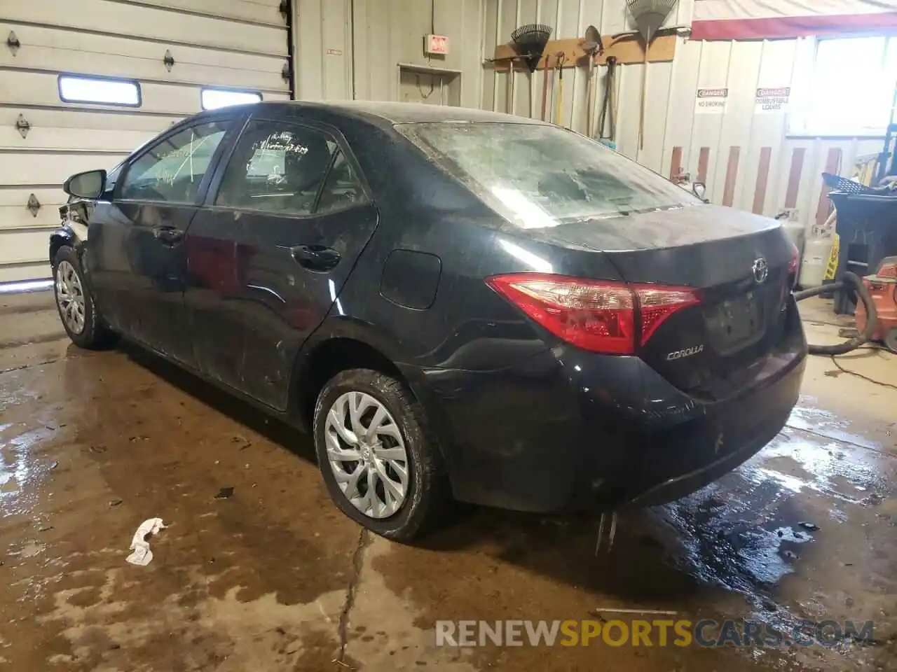 3 Photograph of a damaged car 2T1BURHE2KC236921 TOYOTA COROLLA 2019