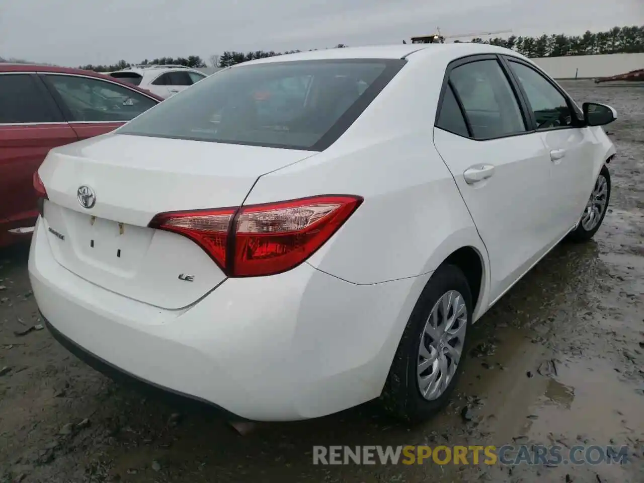 4 Photograph of a damaged car 2T1BURHE2KC237230 TOYOTA COROLLA 2019