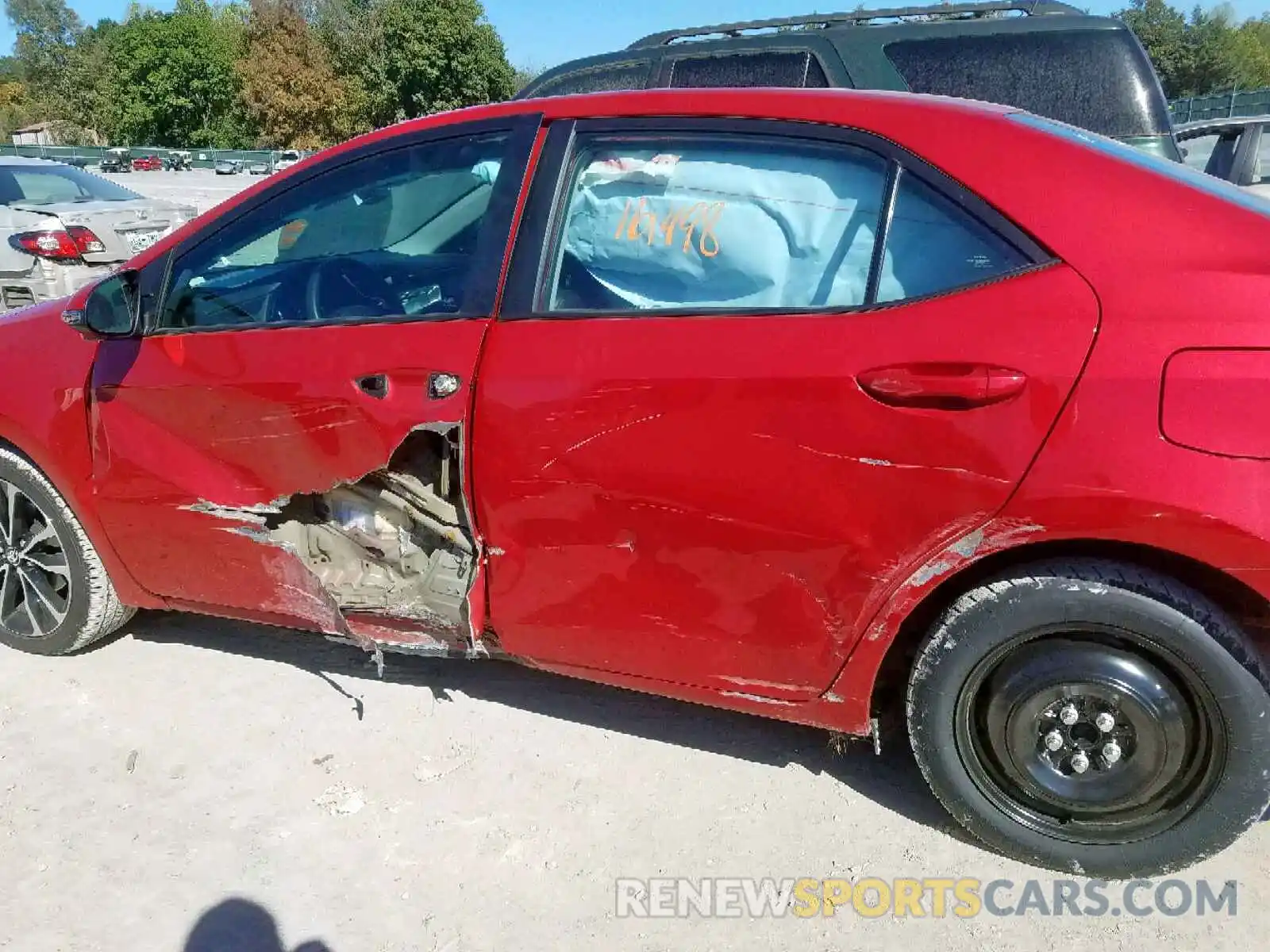 9 Photograph of a damaged car 2T1BURHE2KC237454 TOYOTA COROLLA 2019