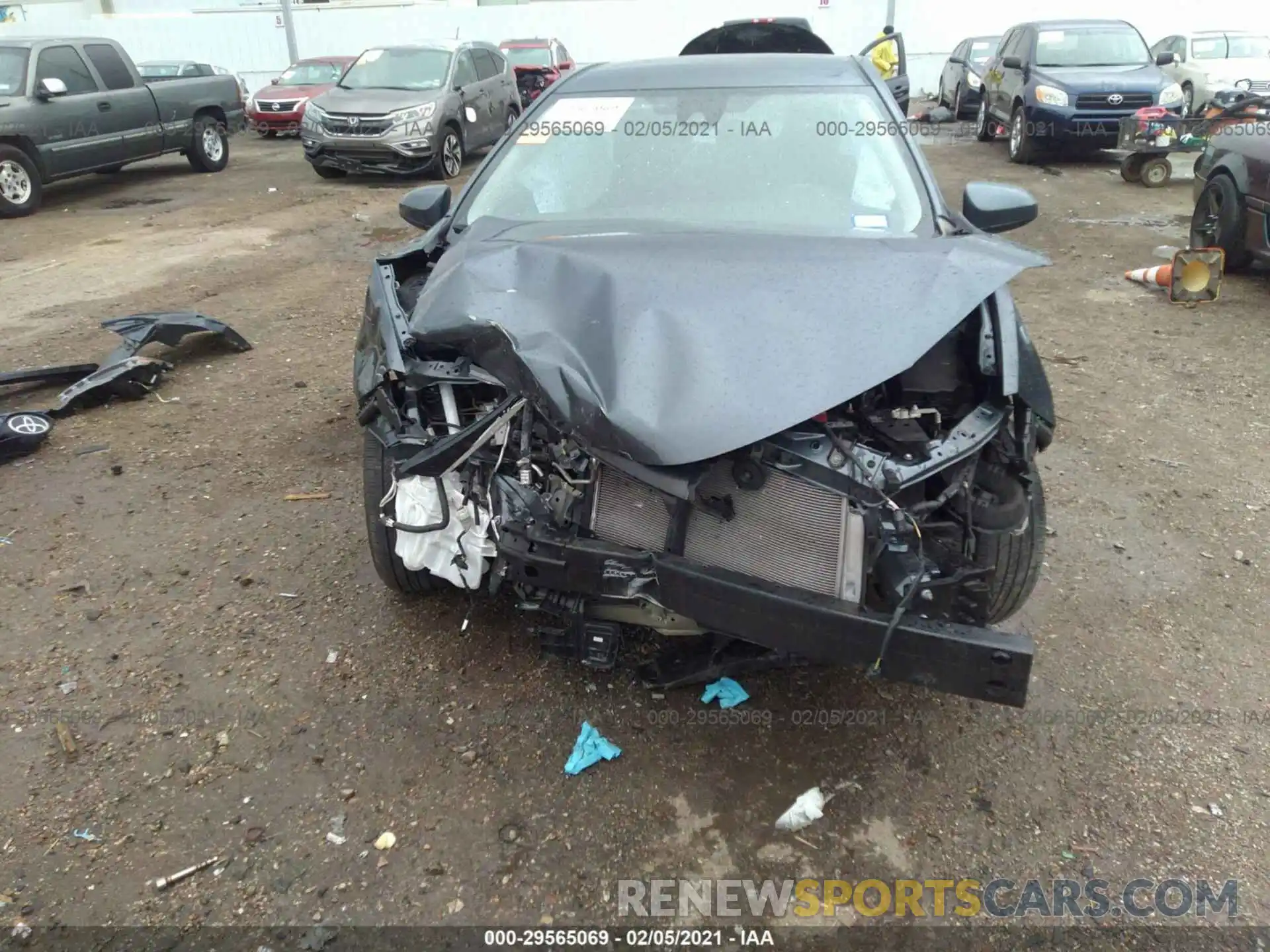 6 Photograph of a damaged car 2T1BURHE2KC237504 TOYOTA COROLLA 2019