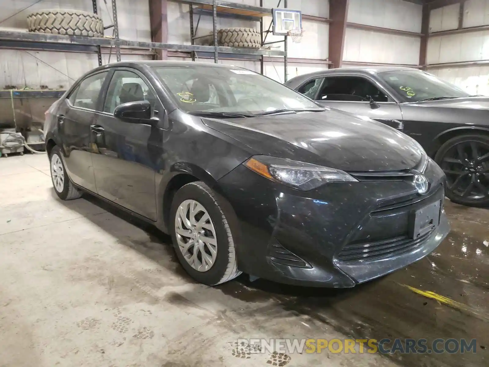 1 Photograph of a damaged car 2T1BURHE2KC238135 TOYOTA COROLLA 2019