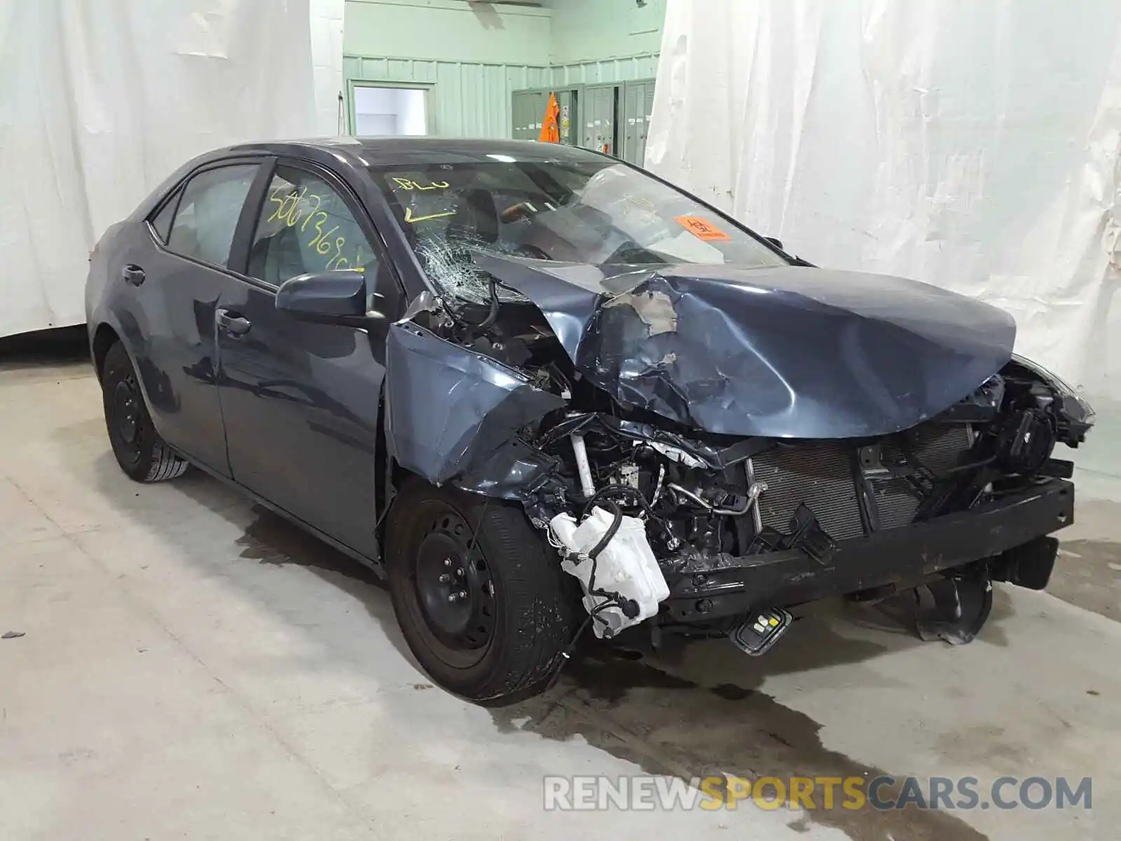 1 Photograph of a damaged car 2T1BURHE2KC238197 TOYOTA COROLLA 2019