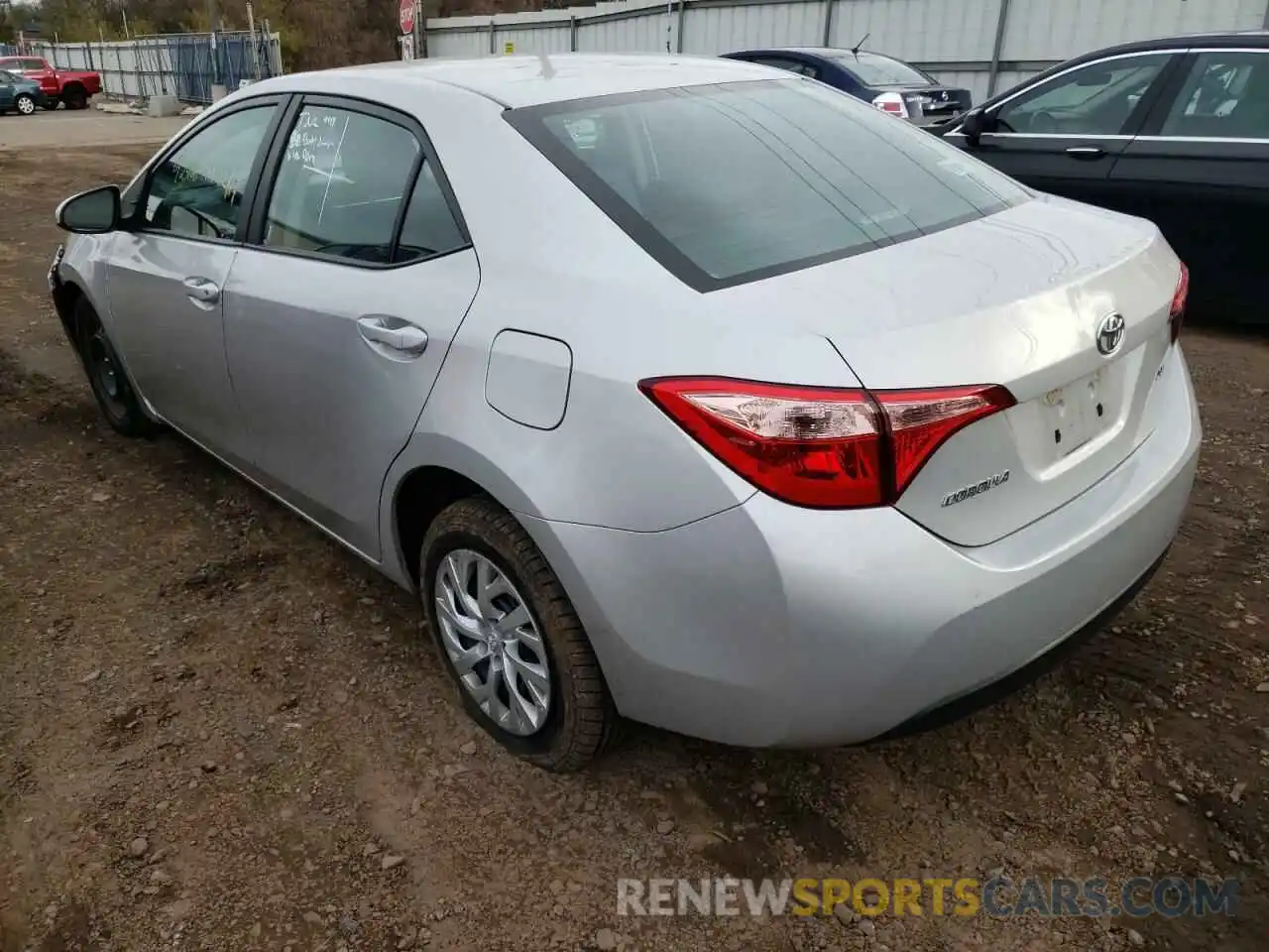 3 Photograph of a damaged car 2T1BURHE2KC239236 TOYOTA COROLLA 2019