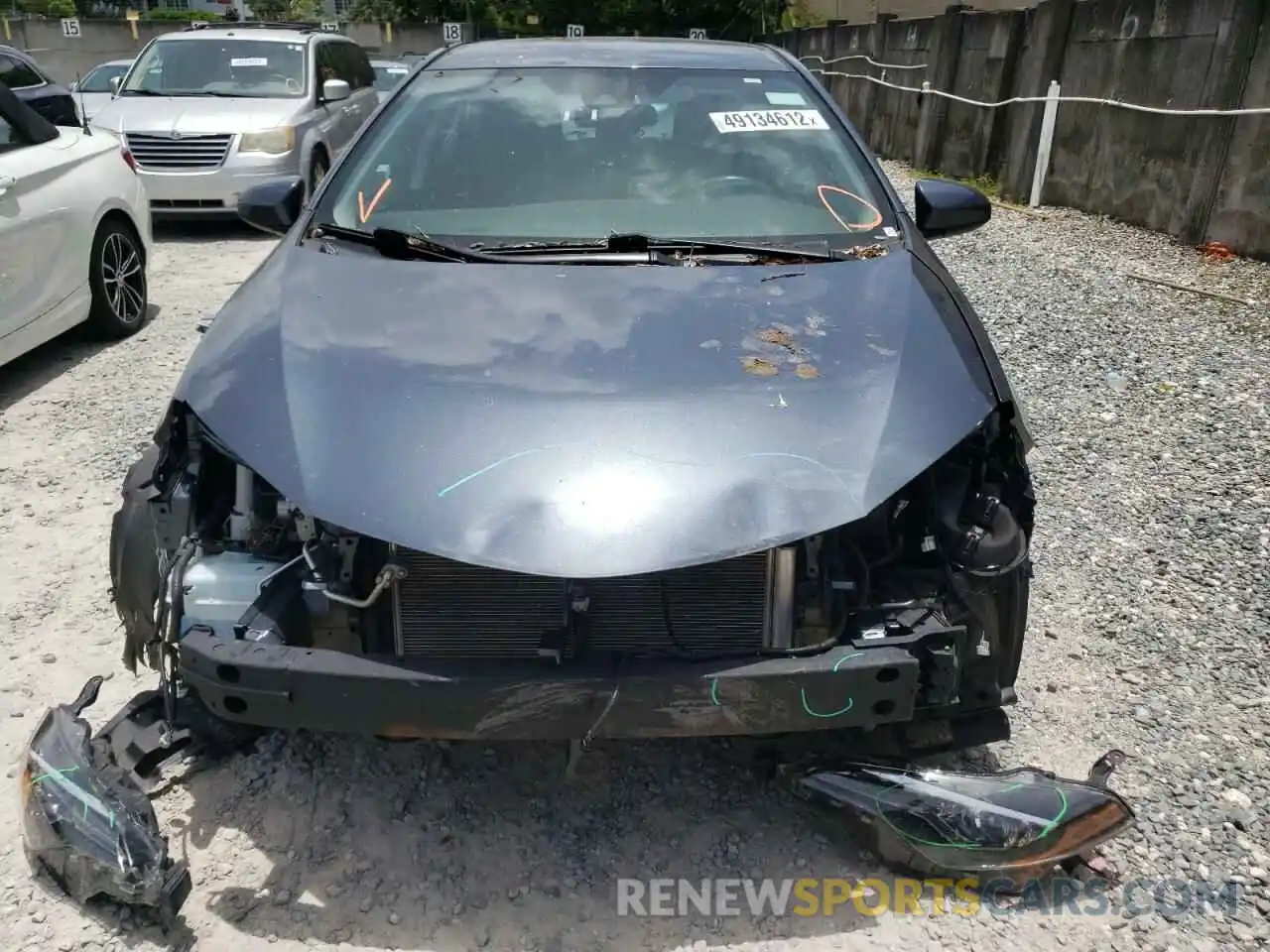 9 Photograph of a damaged car 2T1BURHE2KC239706 TOYOTA COROLLA 2019