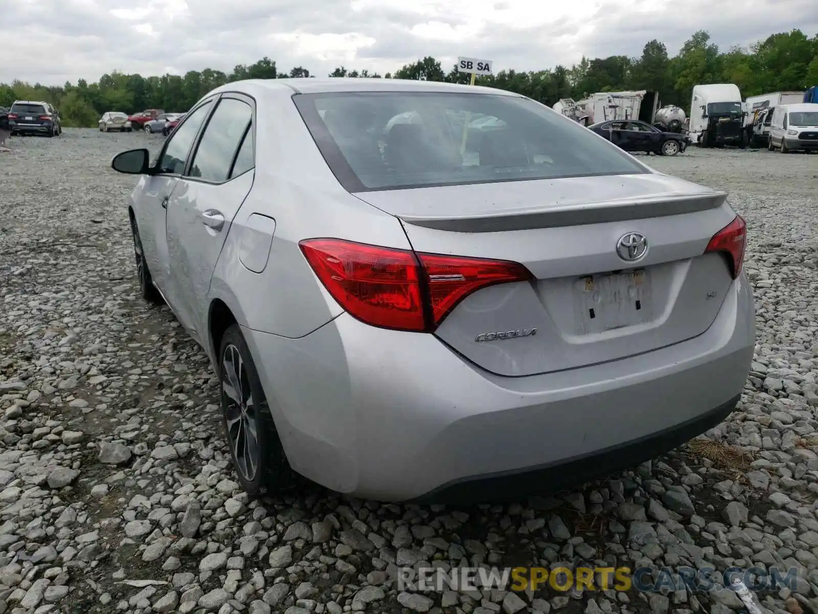 3 Photograph of a damaged car 2T1BURHE2KC239978 TOYOTA COROLLA 2019