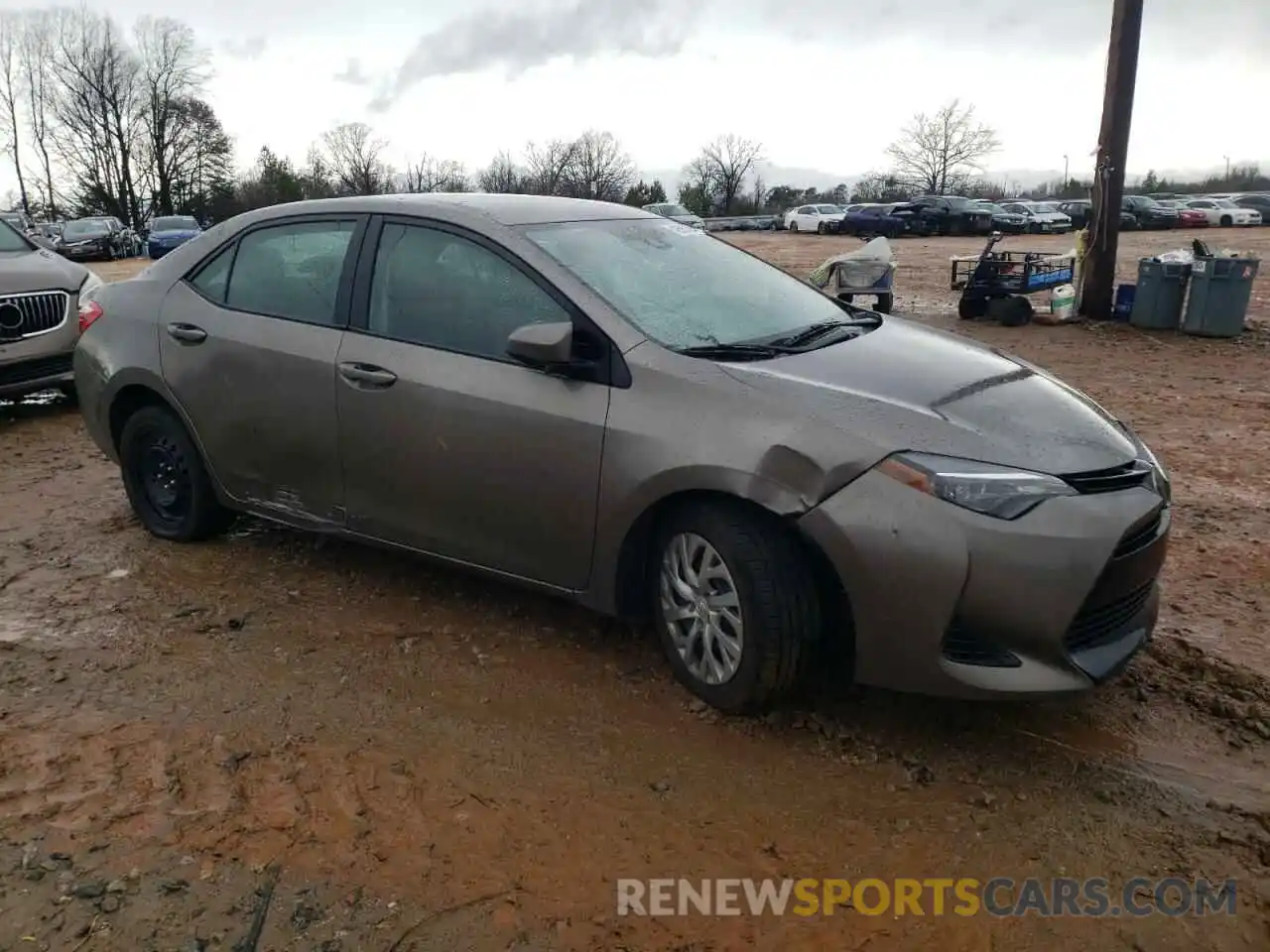 4 Photograph of a damaged car 2T1BURHE2KC240354 TOYOTA COROLLA 2019