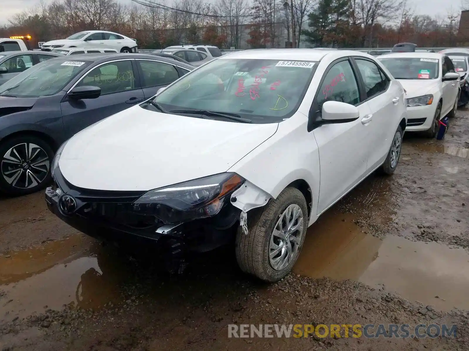 2 Photograph of a damaged car 2T1BURHE2KC240791 TOYOTA COROLLA 2019