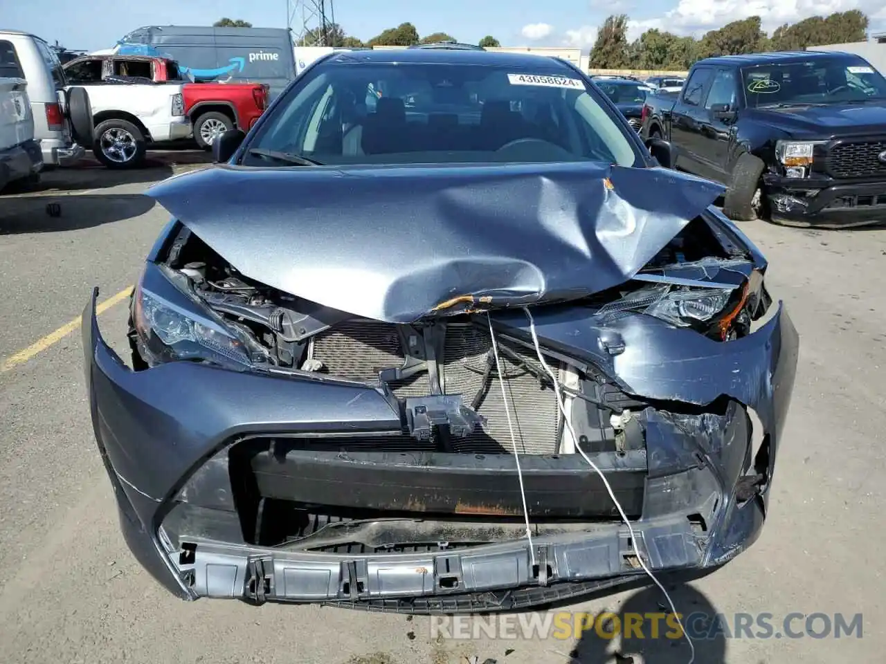 5 Photograph of a damaged car 2T1BURHE2KC241262 TOYOTA COROLLA 2019