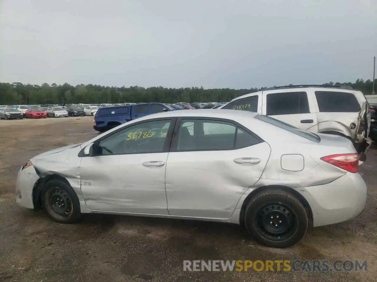 9 Photograph of a damaged car 2T1BURHE2KC241553 TOYOTA COROLLA 2019