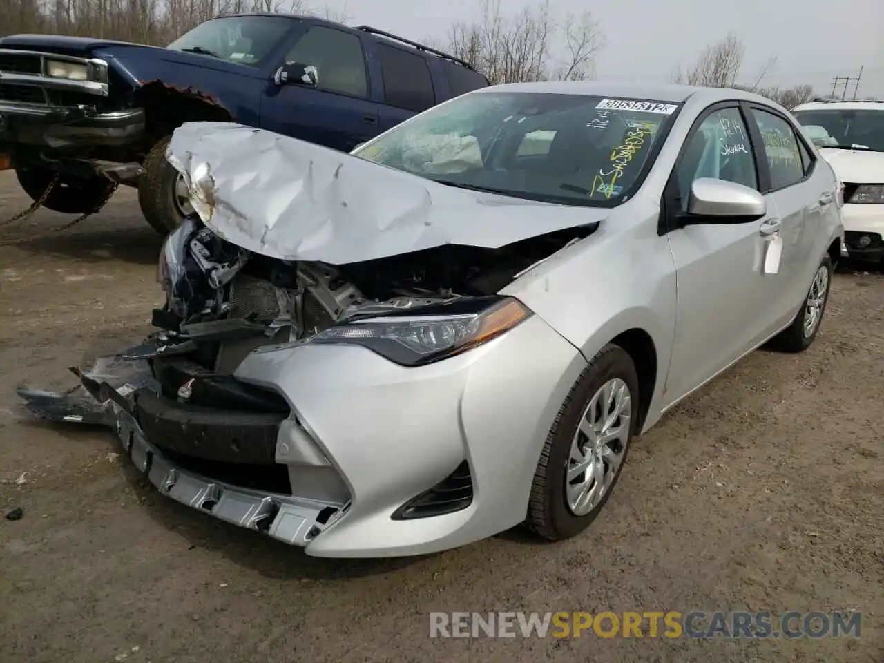 2 Photograph of a damaged car 2T1BURHE2KC241696 TOYOTA COROLLA 2019