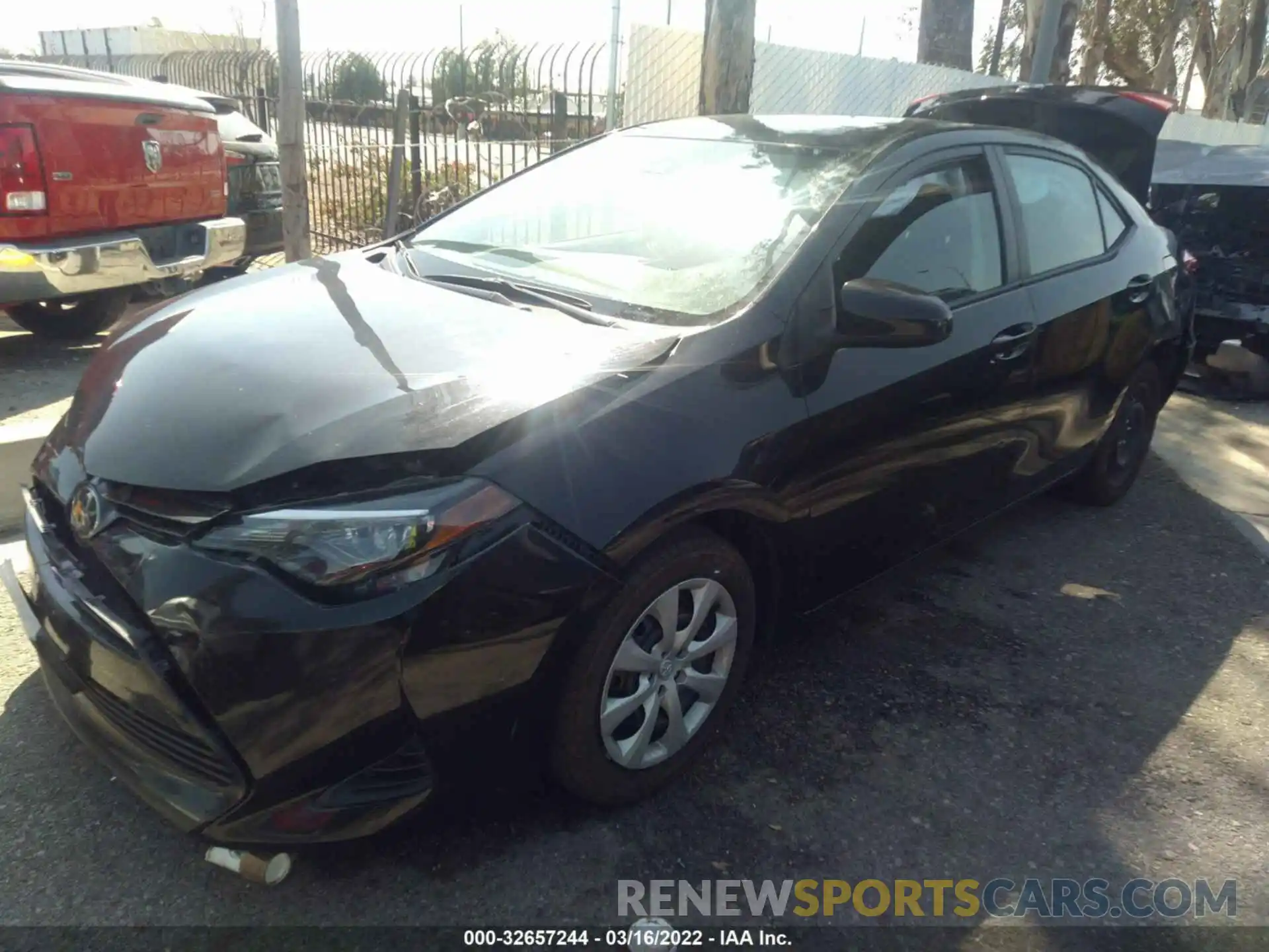 2 Photograph of a damaged car 2T1BURHE2KC241701 TOYOTA COROLLA 2019