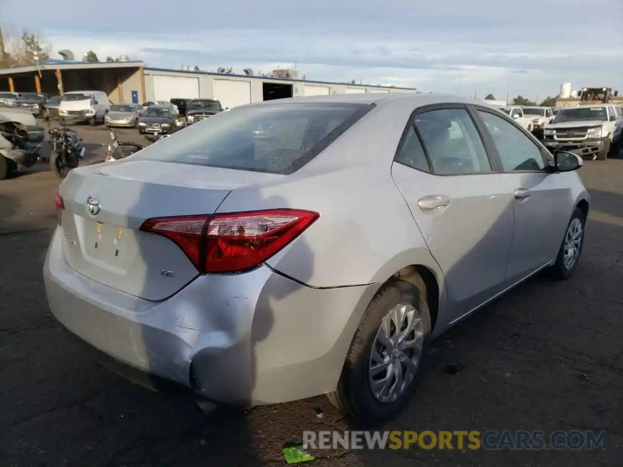 4 Photograph of a damaged car 2T1BURHE2KC242721 TOYOTA COROLLA 2019