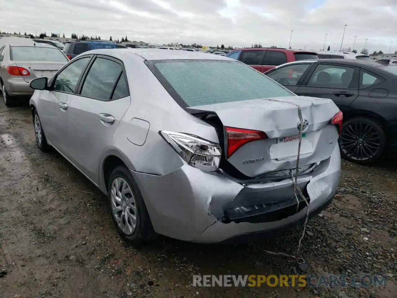 3 Photograph of a damaged car 2T1BURHE2KC243559 TOYOTA COROLLA 2019