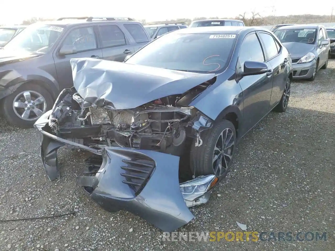 2 Photograph of a damaged car 2T1BURHE2KC244694 TOYOTA COROLLA 2019