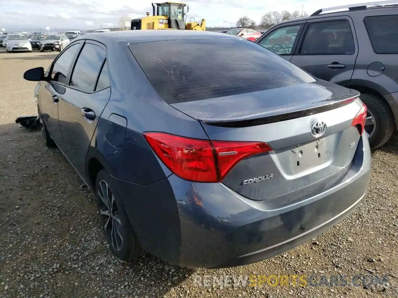 3 Photograph of a damaged car 2T1BURHE2KC244694 TOYOTA COROLLA 2019