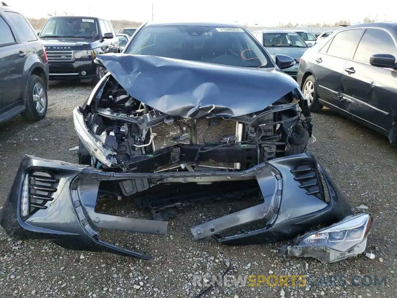 9 Photograph of a damaged car 2T1BURHE2KC244694 TOYOTA COROLLA 2019