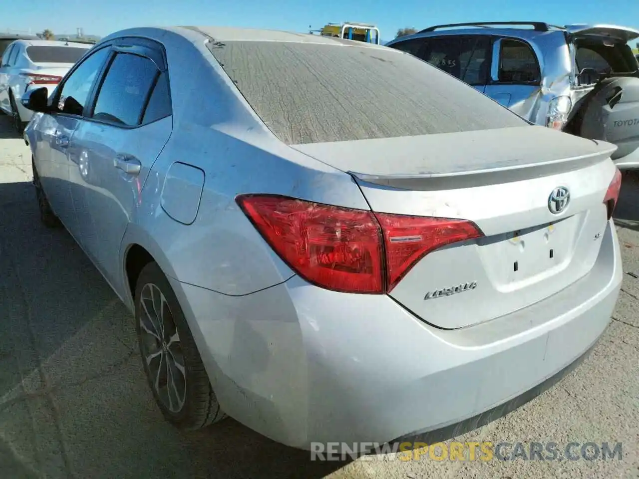 3 Photograph of a damaged car 2T1BURHE2KC244842 TOYOTA COROLLA 2019