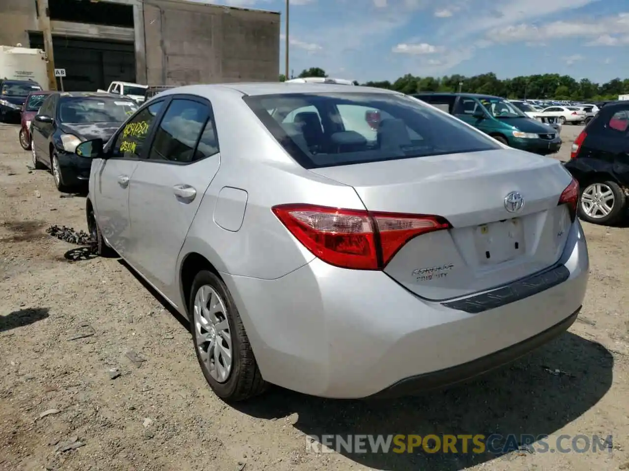 3 Photograph of a damaged car 2T1BURHE2KC245070 TOYOTA COROLLA 2019