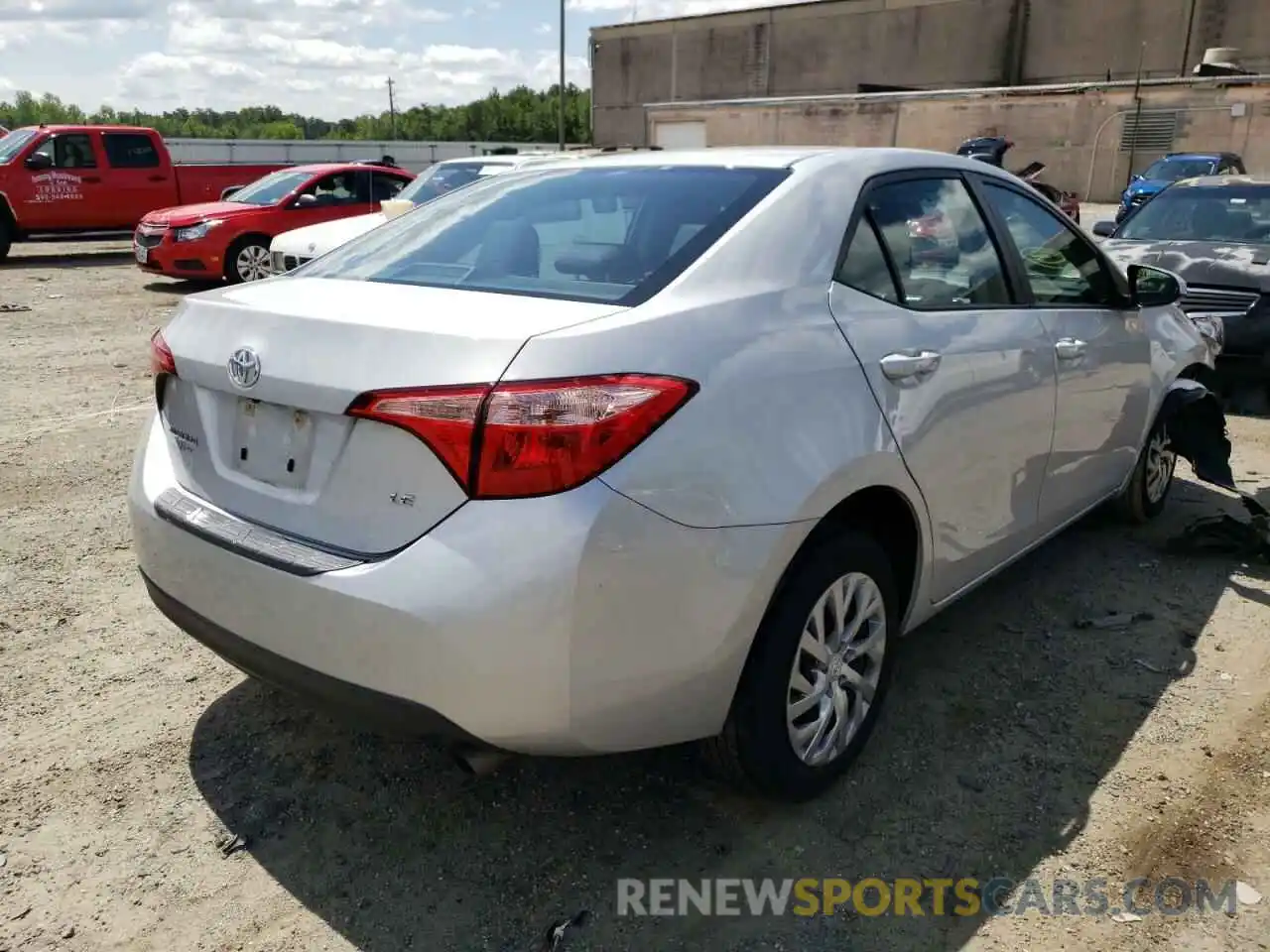 4 Photograph of a damaged car 2T1BURHE2KC245070 TOYOTA COROLLA 2019