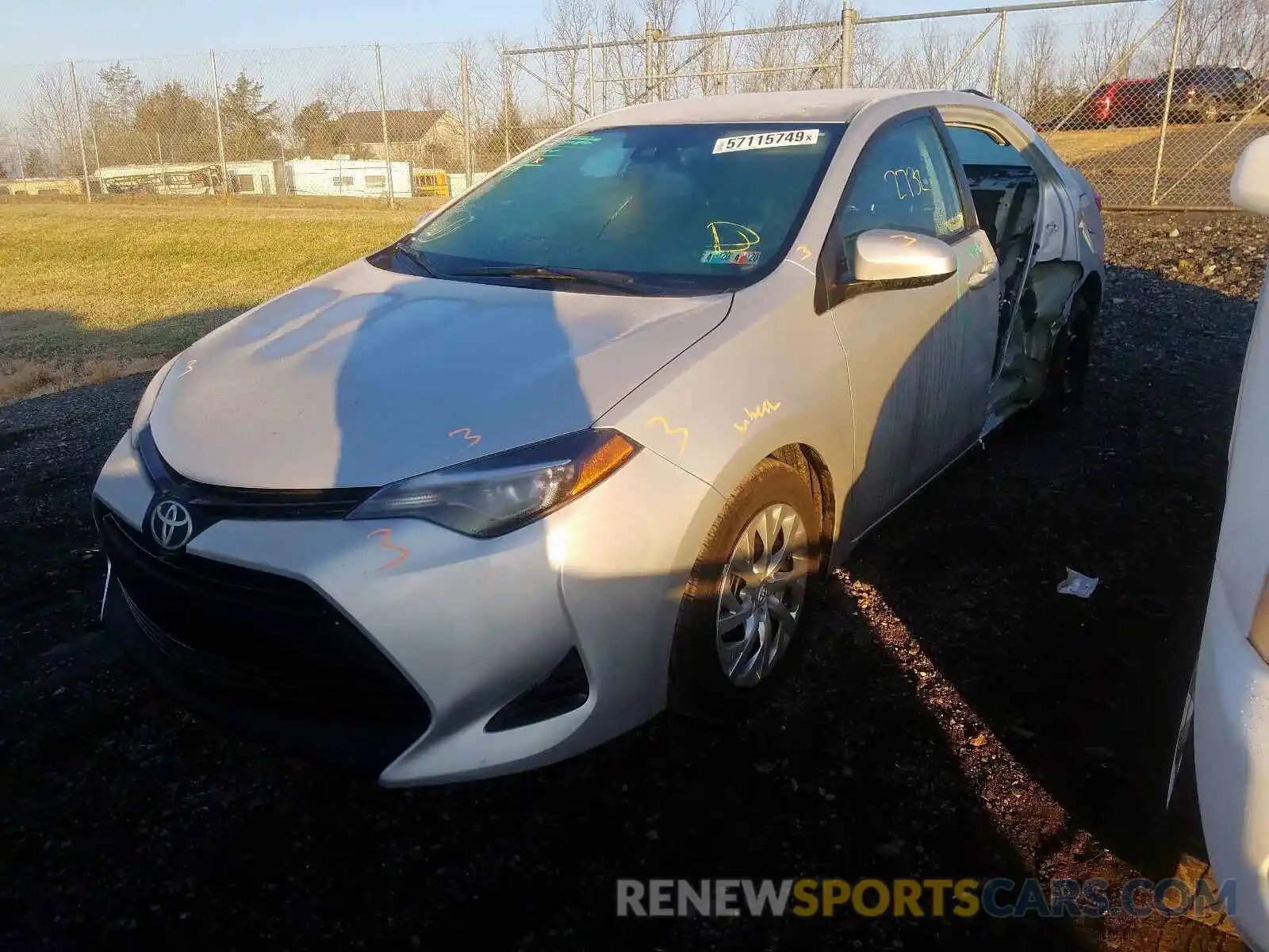 2 Photograph of a damaged car 2T1BURHE2KC245375 TOYOTA COROLLA 2019