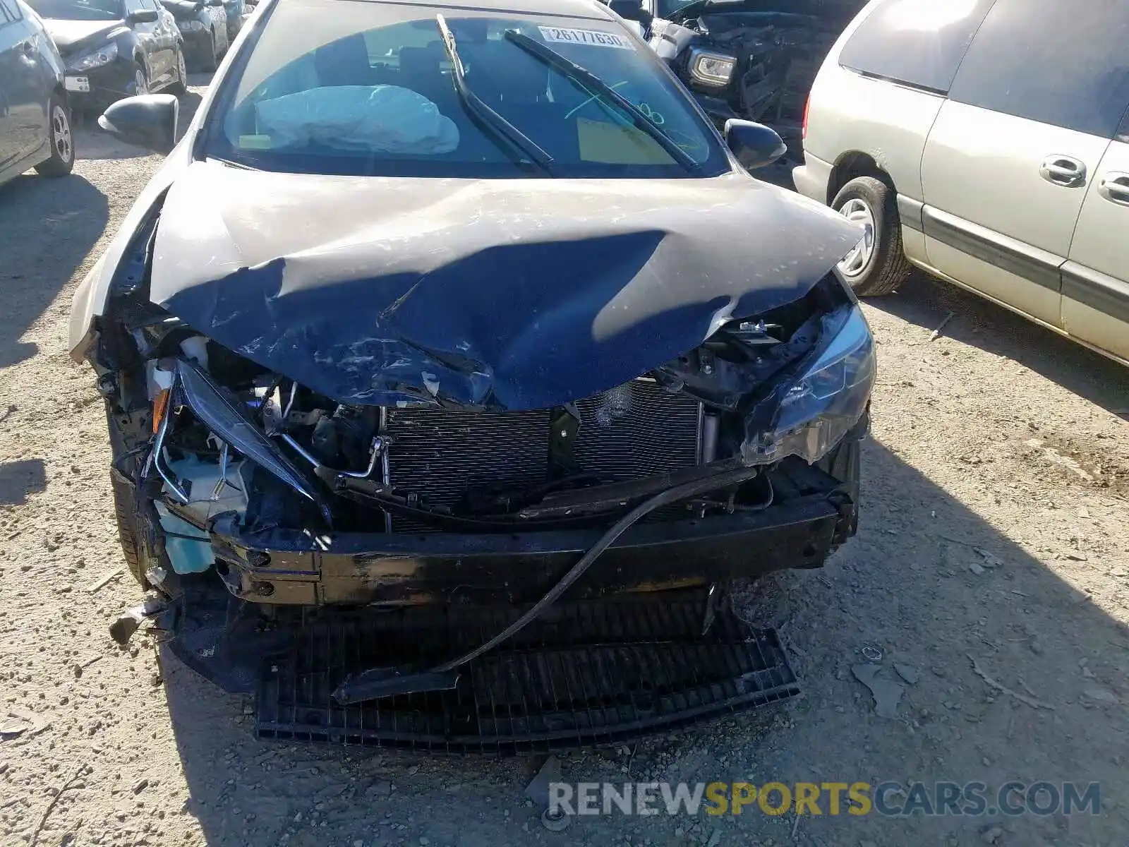 9 Photograph of a damaged car 2T1BURHE2KC245411 TOYOTA COROLLA 2019