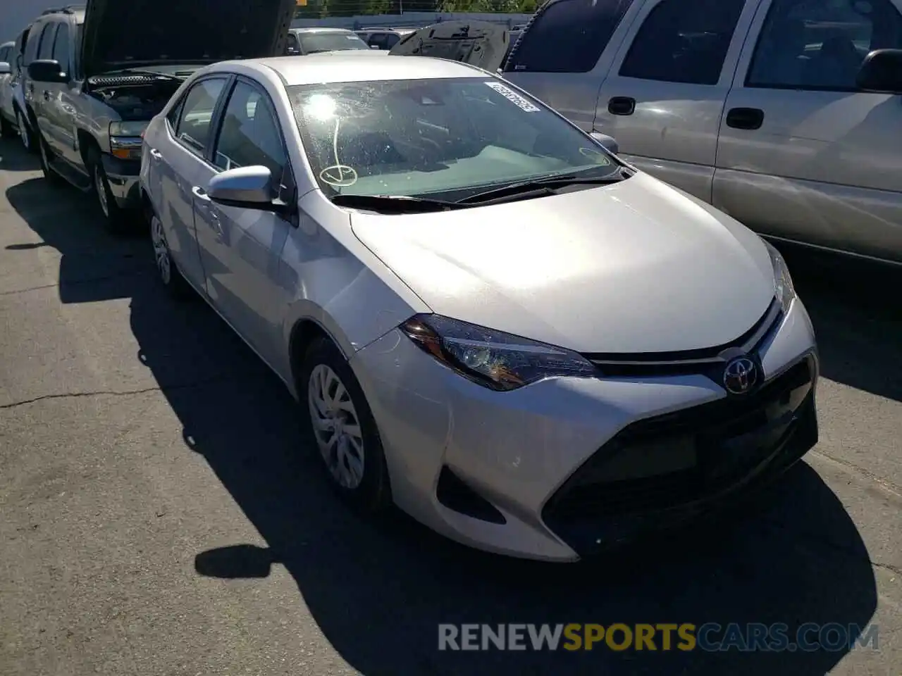 1 Photograph of a damaged car 2T1BURHE2KC247174 TOYOTA COROLLA 2019