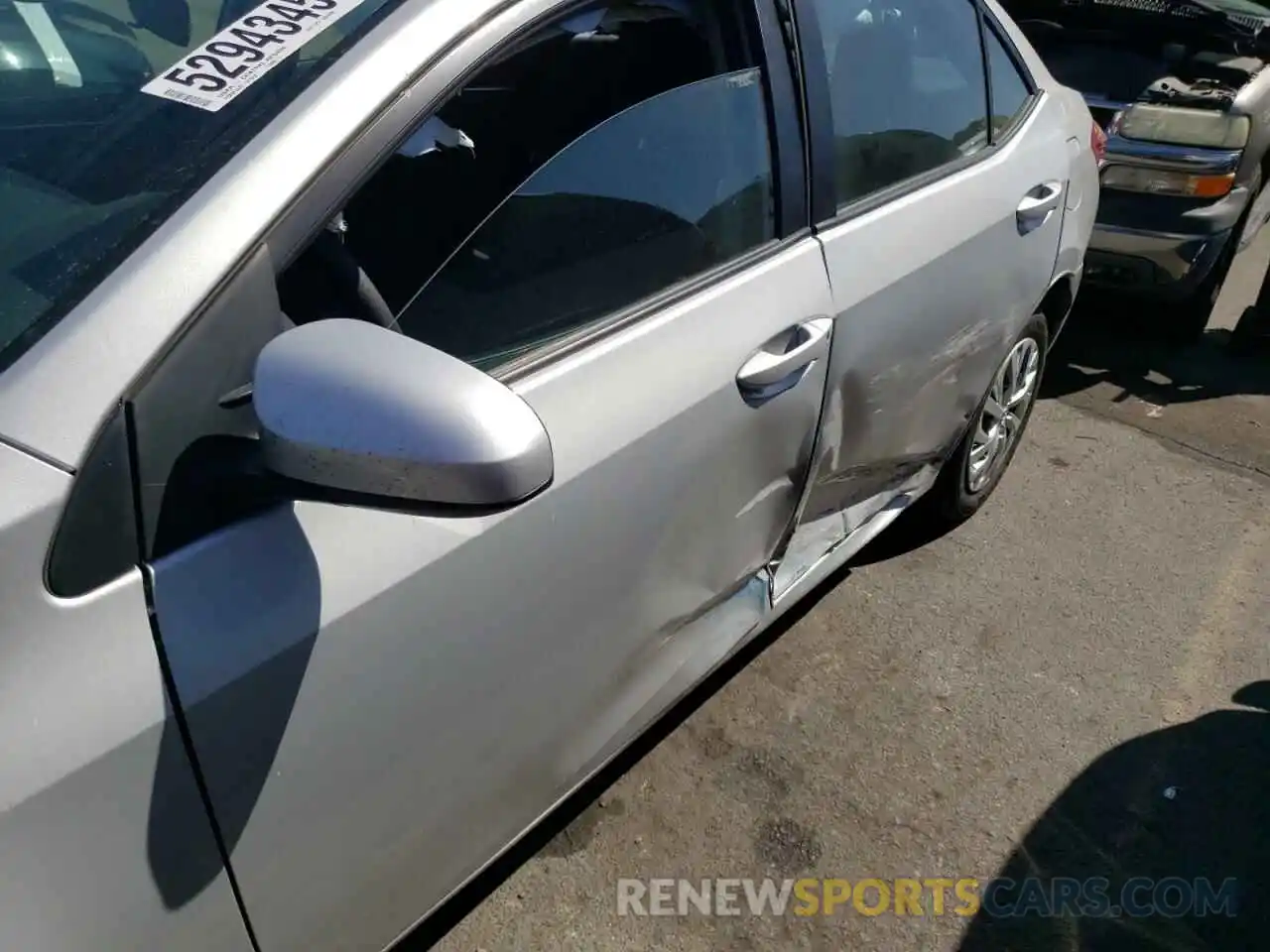 9 Photograph of a damaged car 2T1BURHE2KC247174 TOYOTA COROLLA 2019