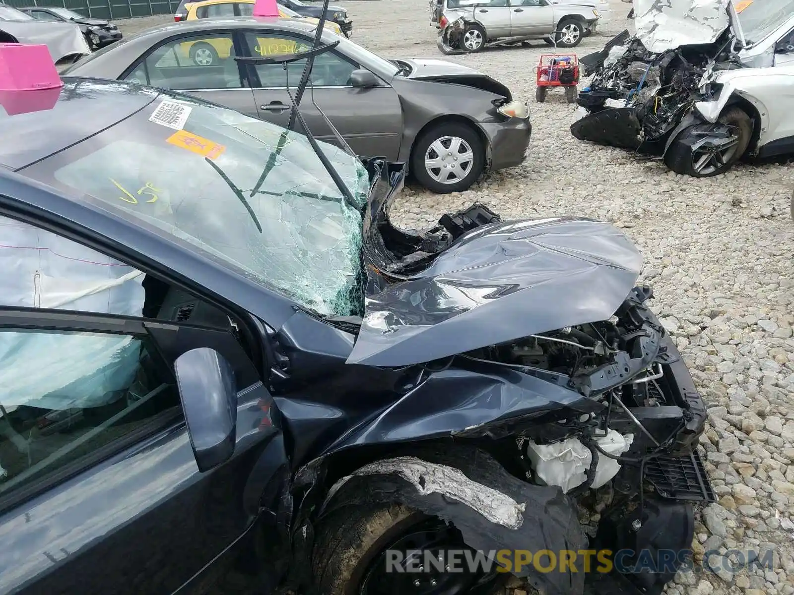 9 Photograph of a damaged car 2T1BURHE3KC125519 TOYOTA COROLLA 2019