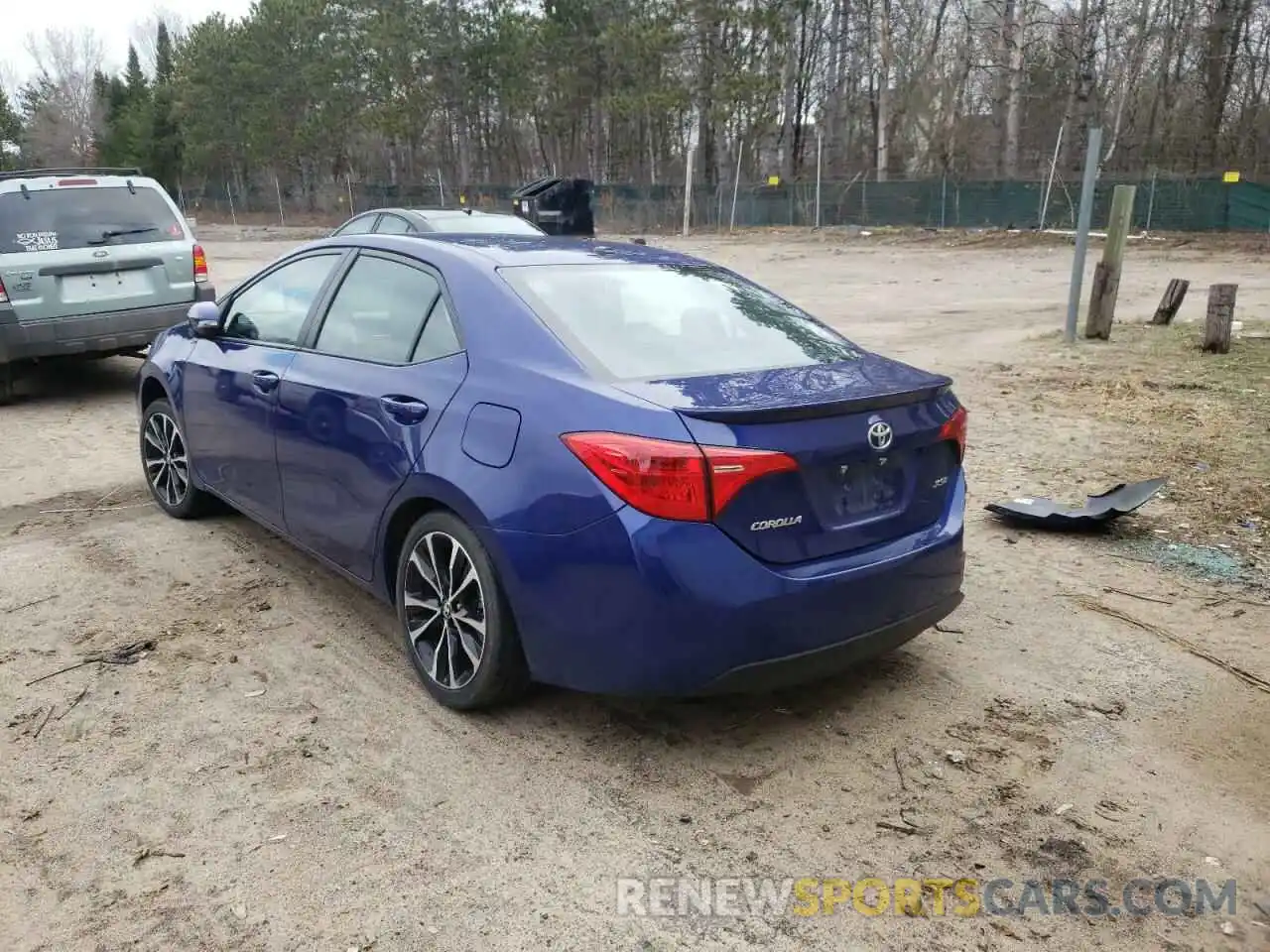 3 Photograph of a damaged car 2T1BURHE3KC126640 TOYOTA COROLLA 2019