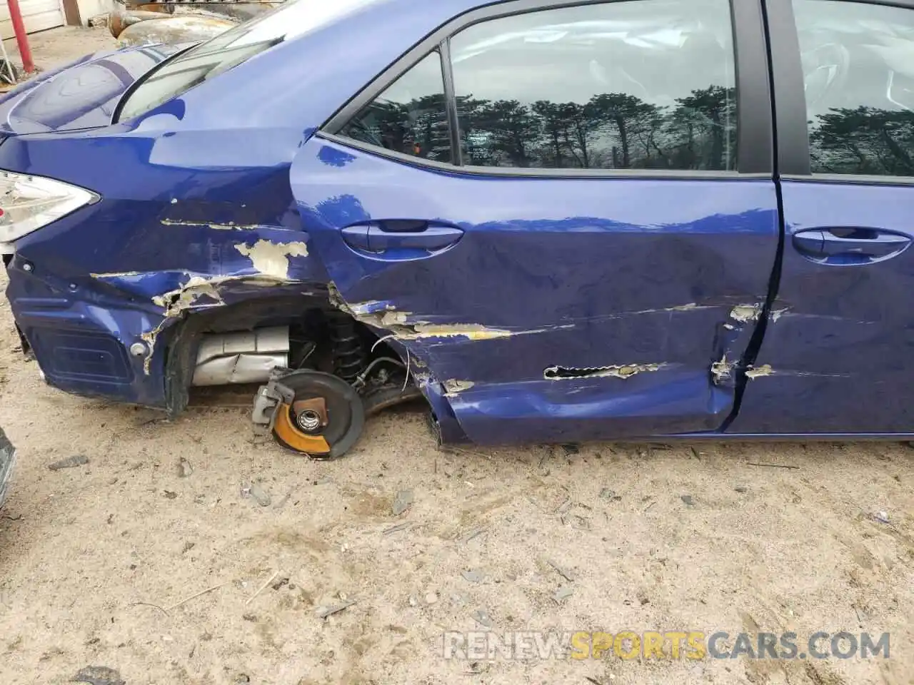 9 Photograph of a damaged car 2T1BURHE3KC126640 TOYOTA COROLLA 2019