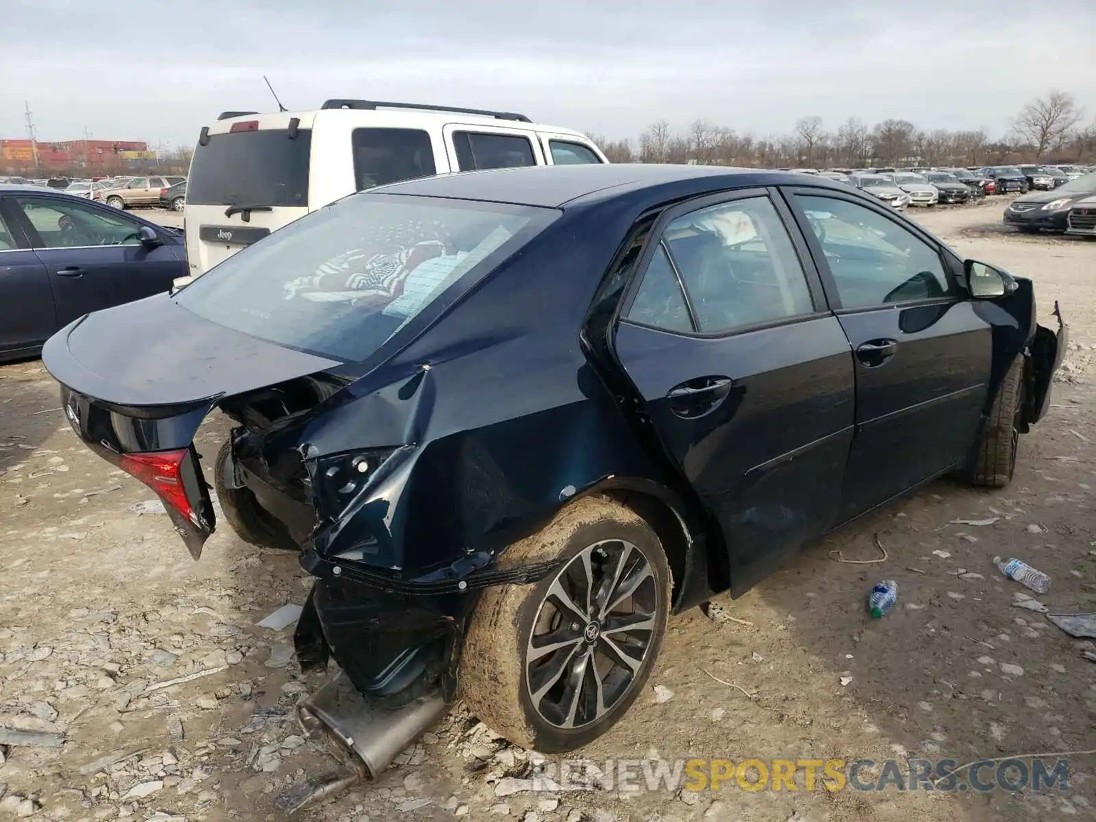 4 Photograph of a damaged car 2T1BURHE3KC126900 TOYOTA COROLLA 2019