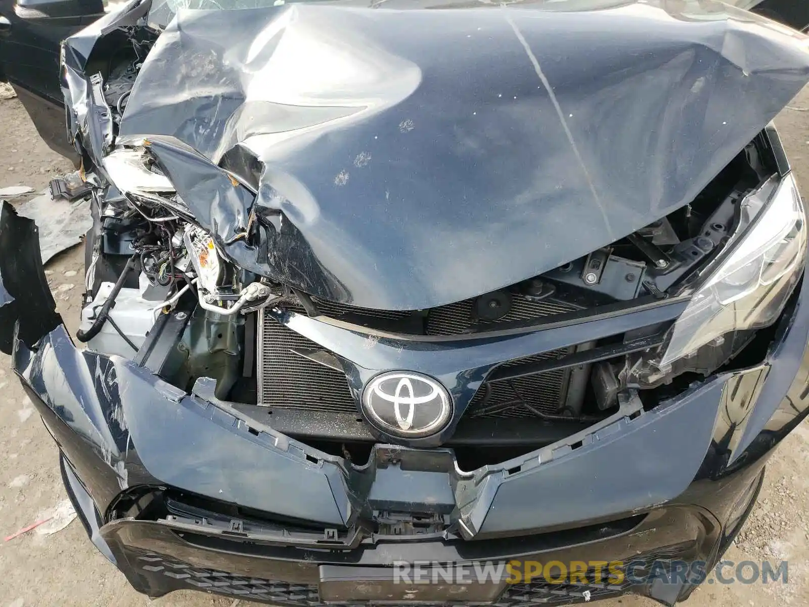 7 Photograph of a damaged car 2T1BURHE3KC126900 TOYOTA COROLLA 2019