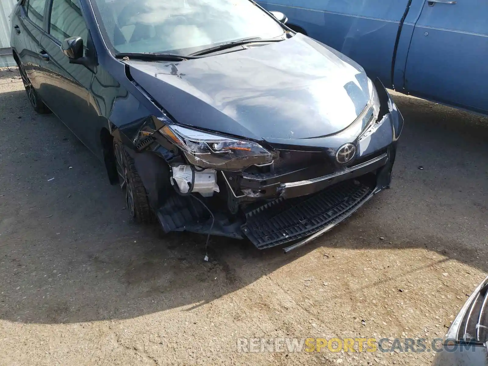 9 Photograph of a damaged car 2T1BURHE3KC128470 TOYOTA COROLLA 2019