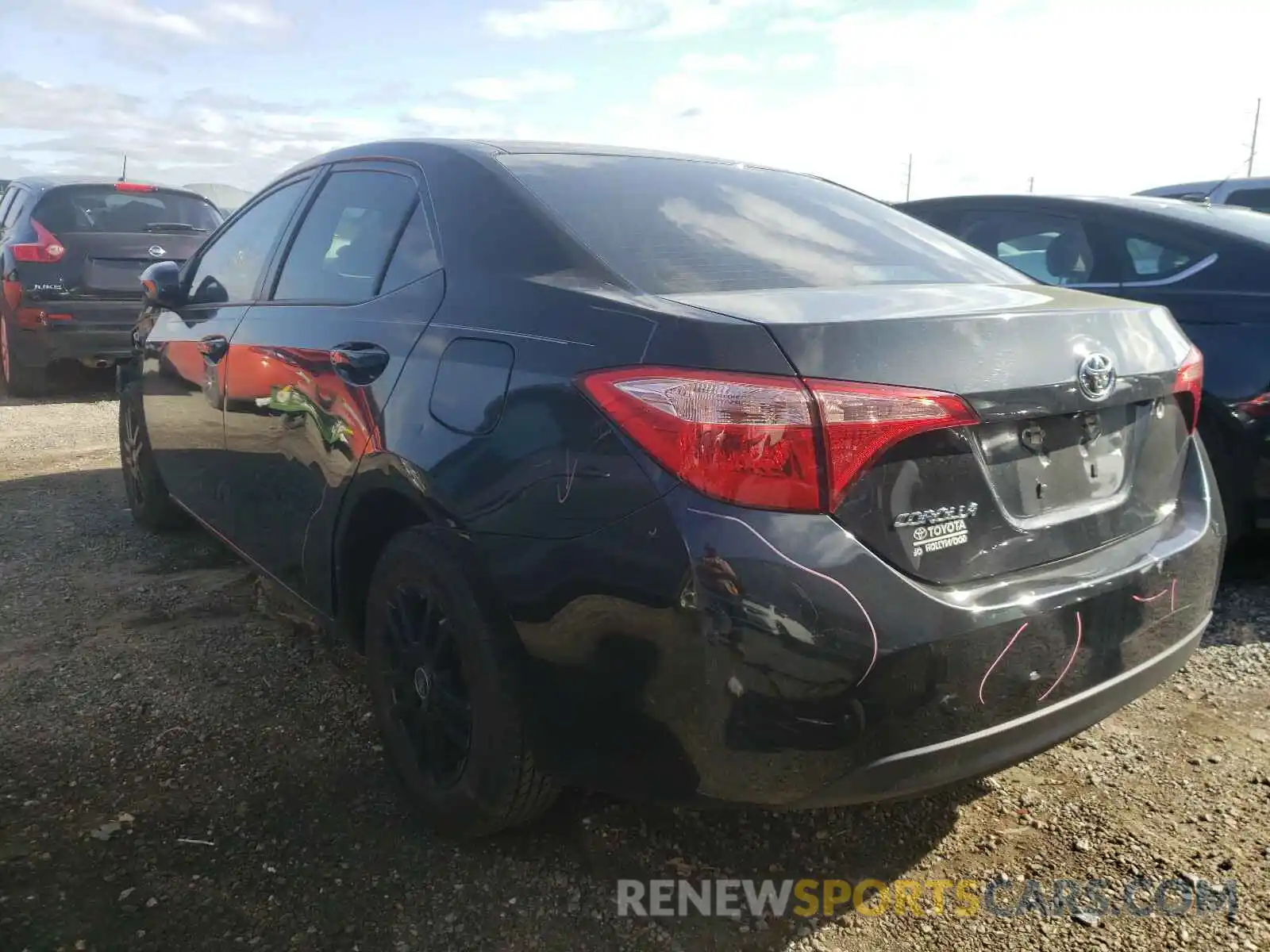 3 Photograph of a damaged car 2T1BURHE3KC129070 TOYOTA COROLLA 2019