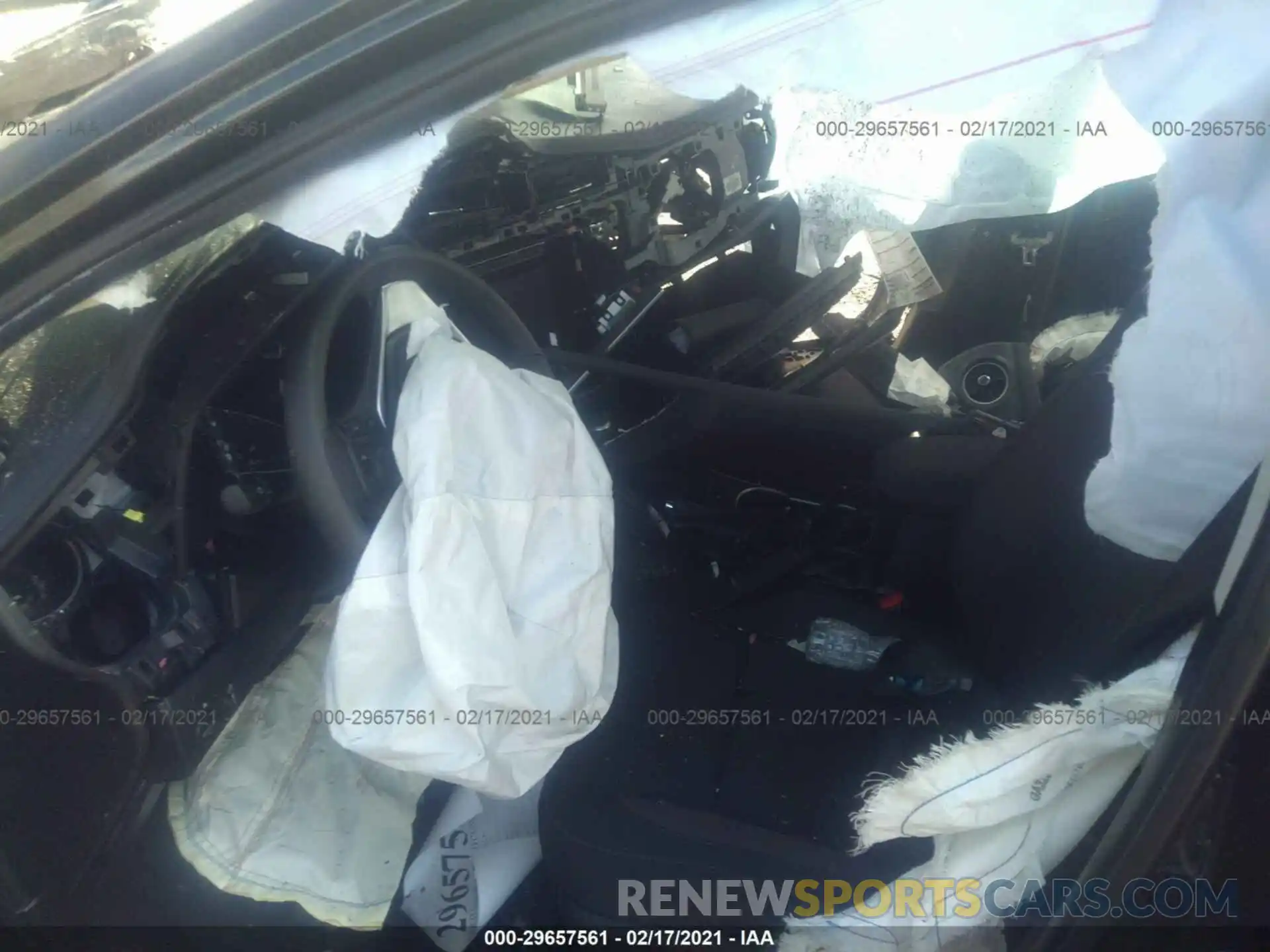 5 Photograph of a damaged car 2T1BURHE3KC130106 TOYOTA COROLLA 2019