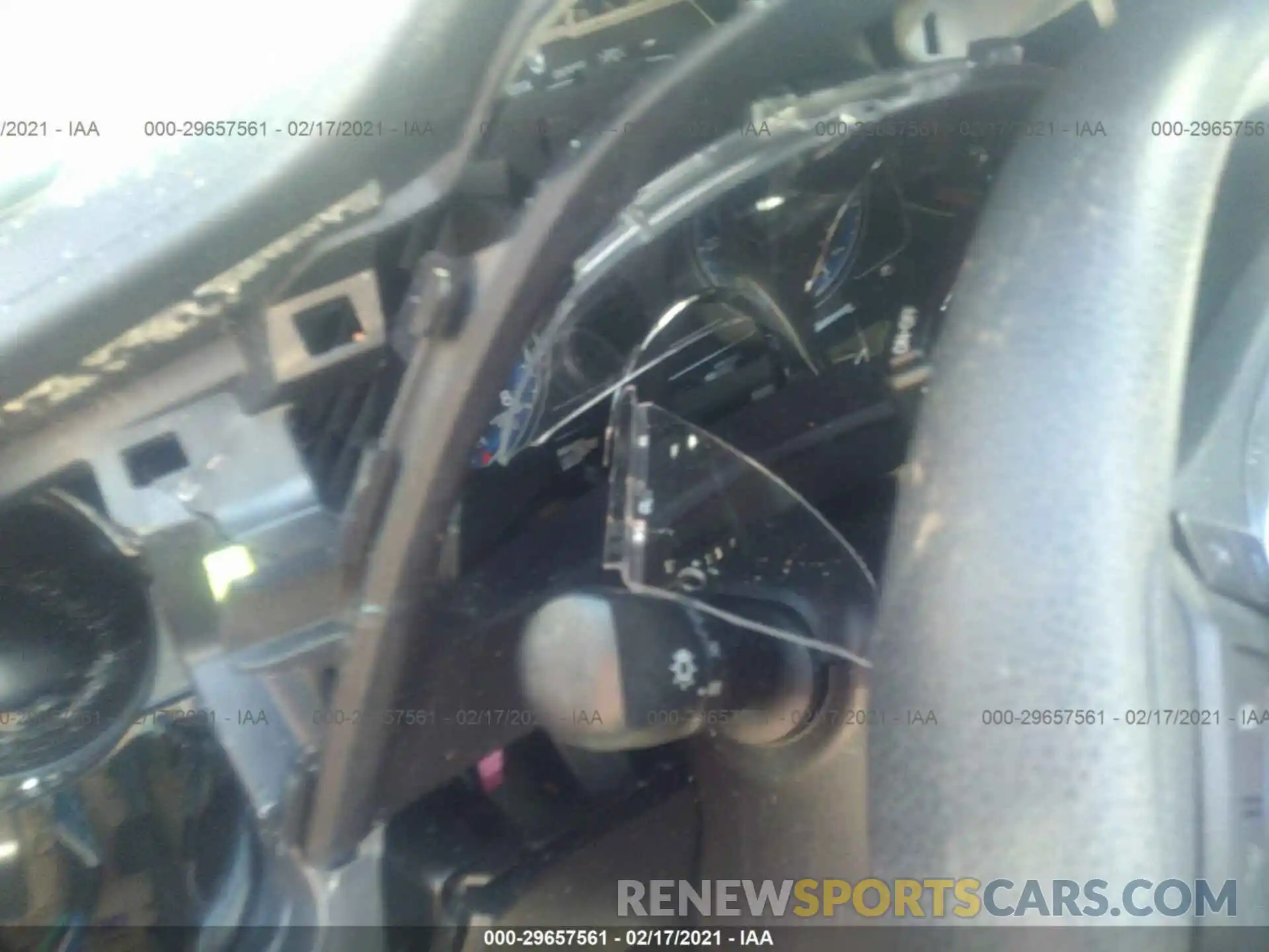 7 Photograph of a damaged car 2T1BURHE3KC130106 TOYOTA COROLLA 2019