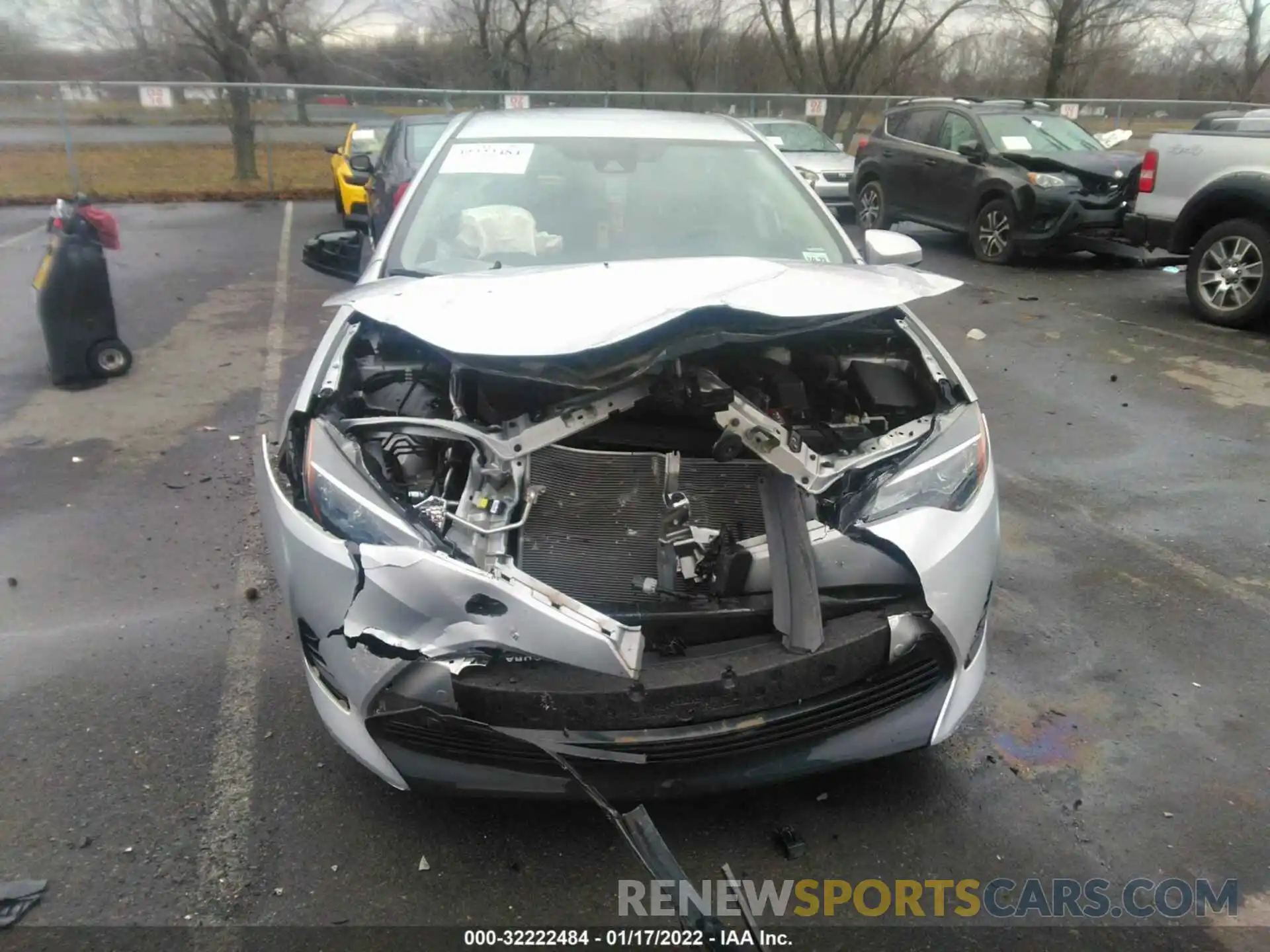 6 Photograph of a damaged car 2T1BURHE3KC130235 TOYOTA COROLLA 2019