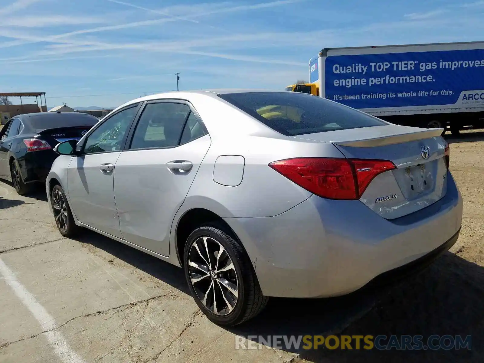 3 Photograph of a damaged car 2T1BURHE3KC131076 TOYOTA COROLLA 2019