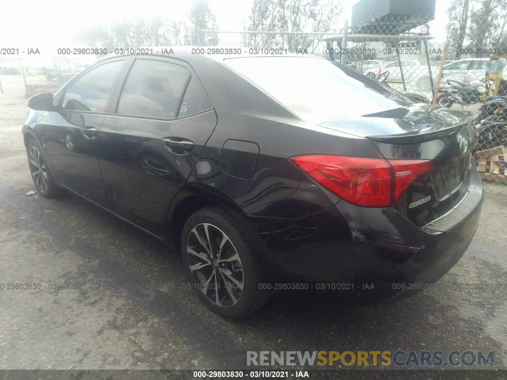 3 Photograph of a damaged car 2T1BURHE3KC131546 TOYOTA COROLLA 2019