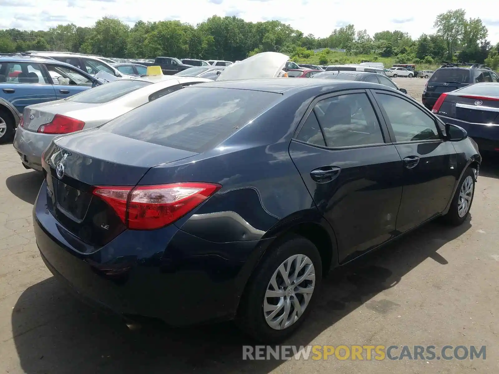 4 Photograph of a damaged car 2T1BURHE3KC133619 TOYOTA COROLLA 2019