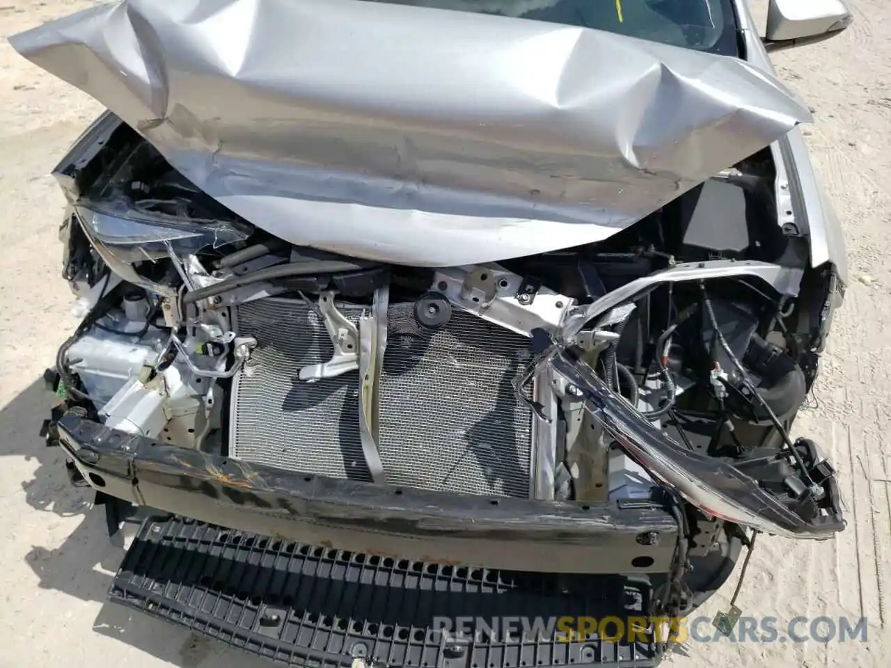 9 Photograph of a damaged car 2T1BURHE3KC134379 TOYOTA COROLLA 2019