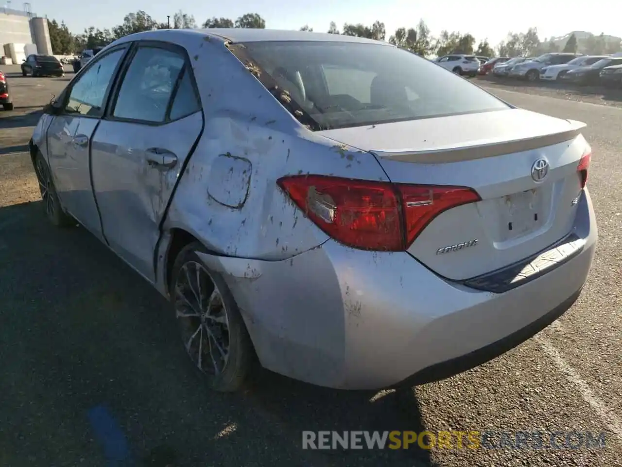 3 Photograph of a damaged car 2T1BURHE3KC134771 TOYOTA COROLLA 2019