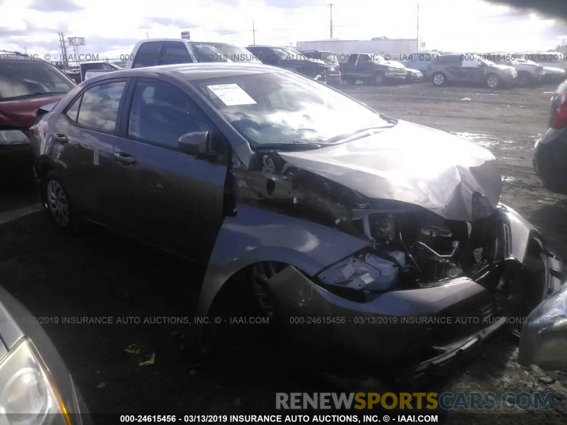 1 Photograph of a damaged car 2T1BURHE3KC135421 TOYOTA COROLLA 2019