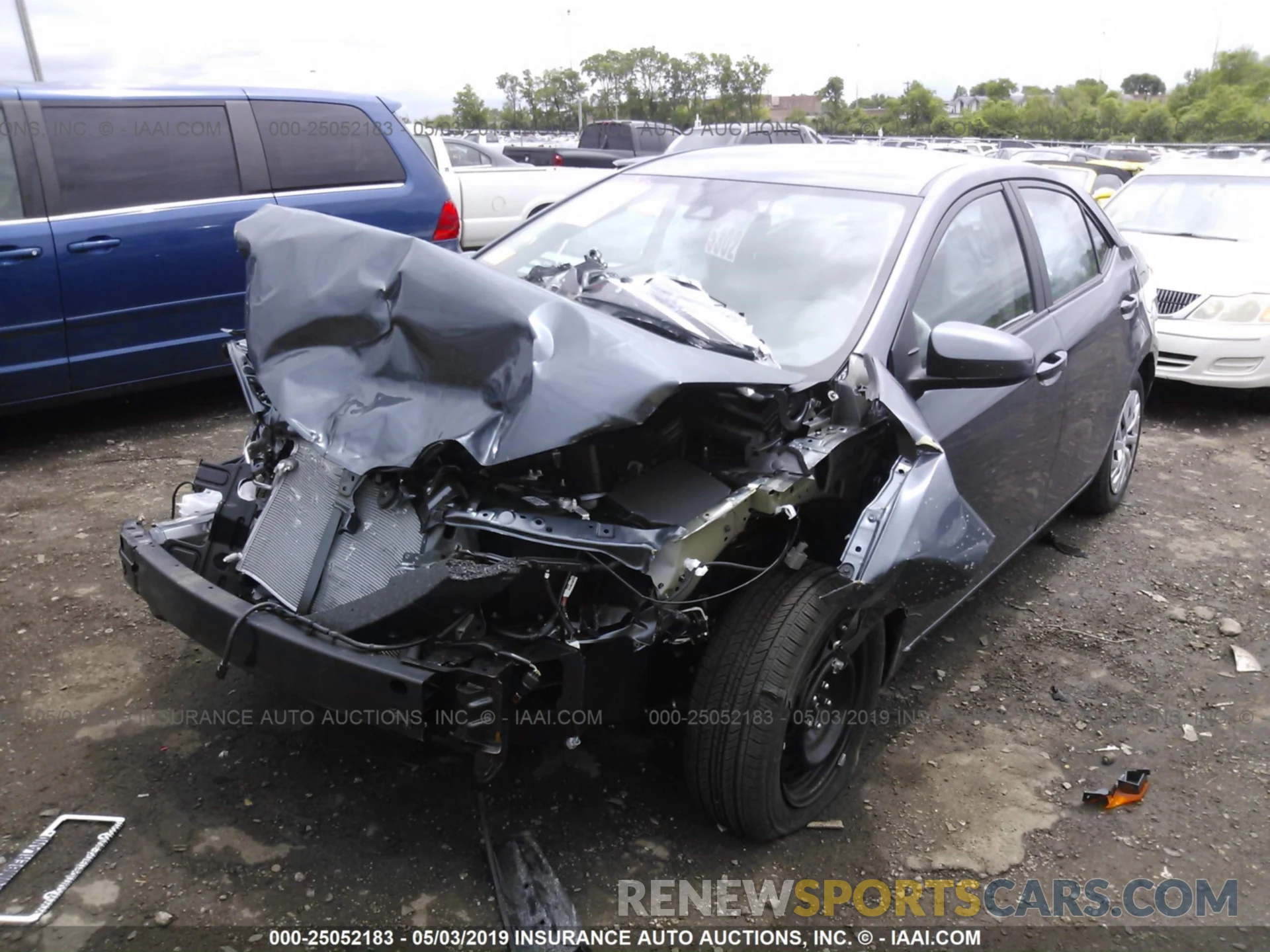 2 Photograph of a damaged car 2T1BURHE3KC136410 TOYOTA COROLLA 2019