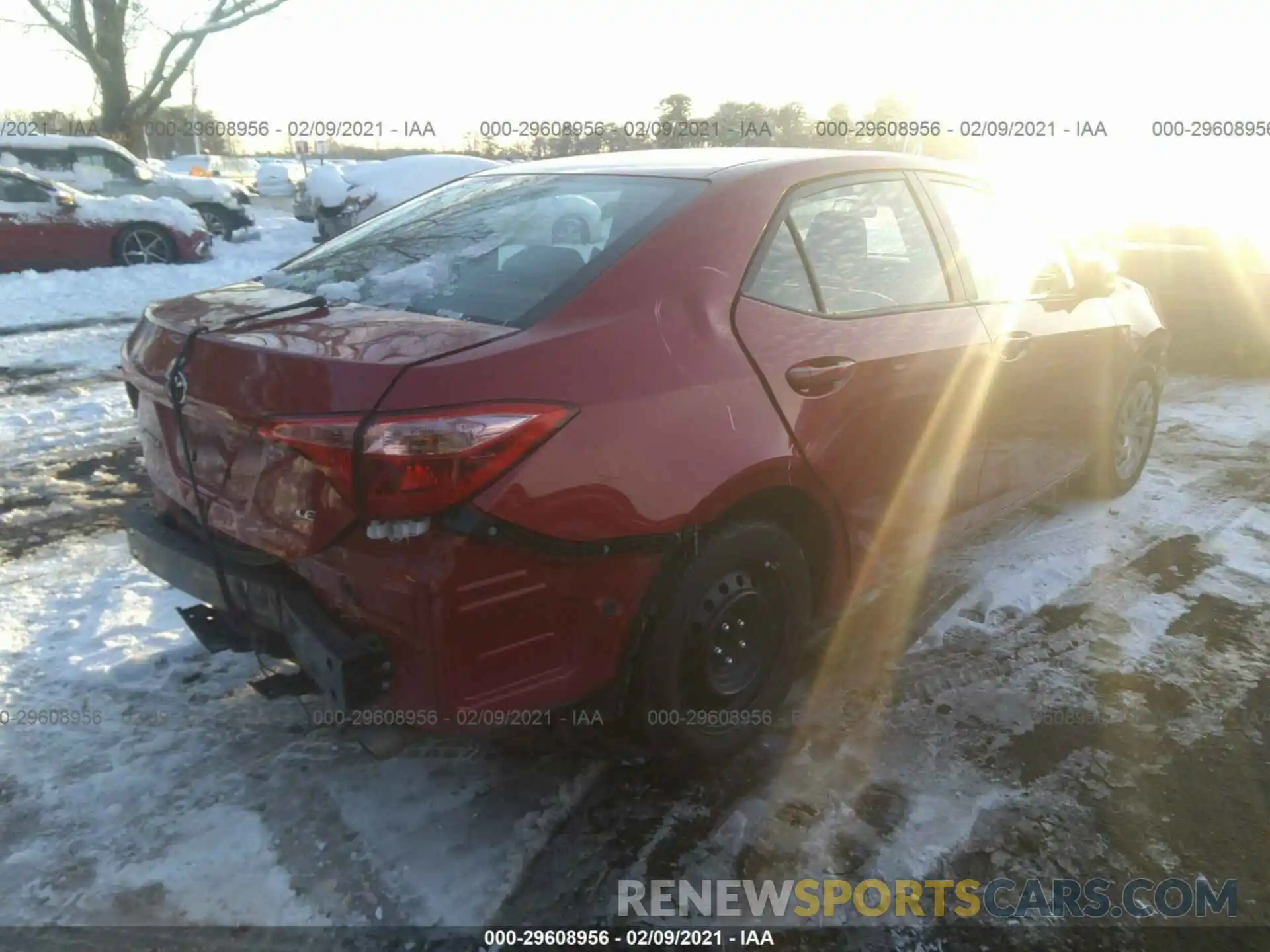 4 Photograph of a damaged car 2T1BURHE3KC136858 TOYOTA COROLLA 2019