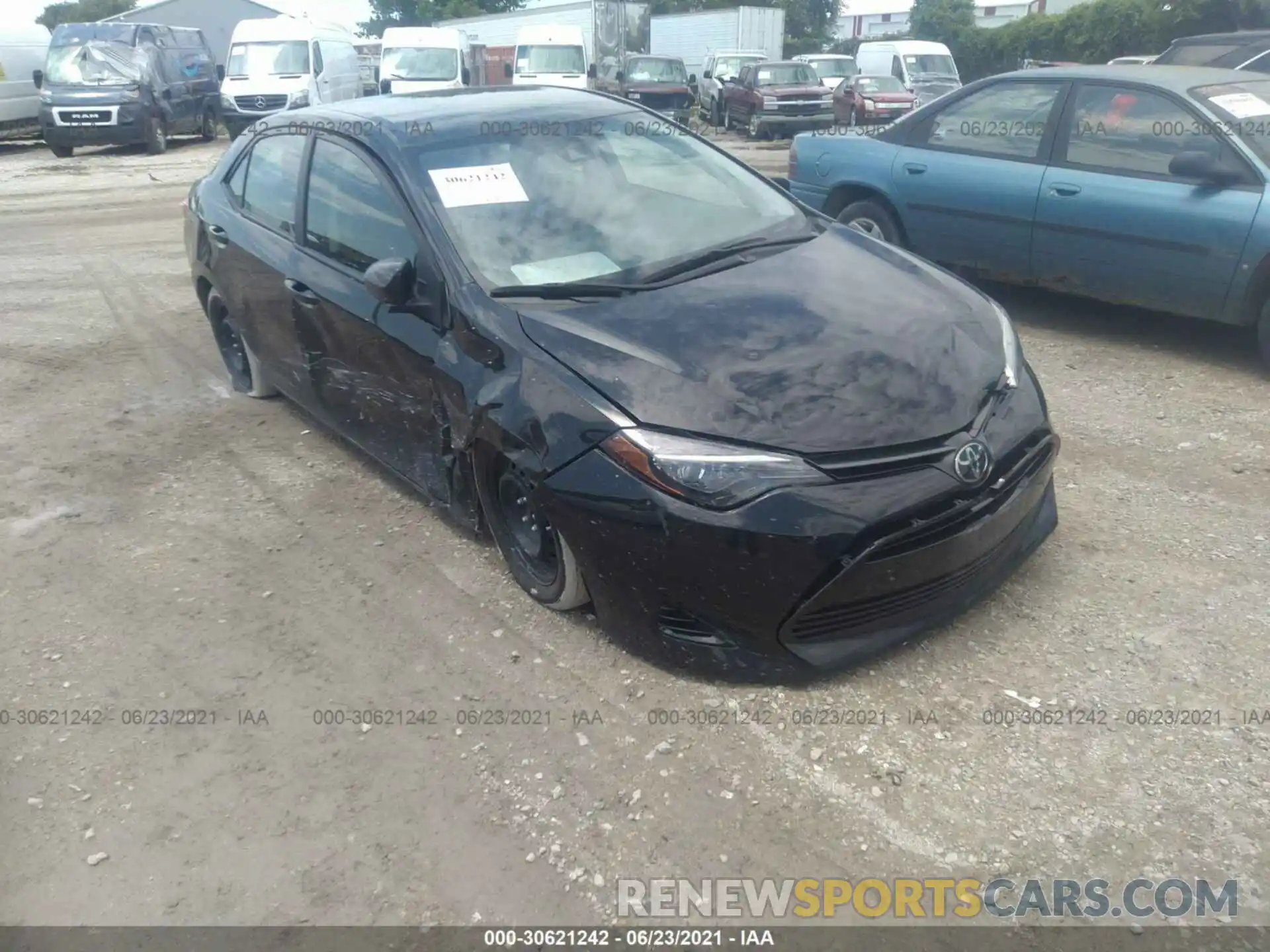 1 Photograph of a damaged car 2T1BURHE3KC137248 TOYOTA COROLLA 2019