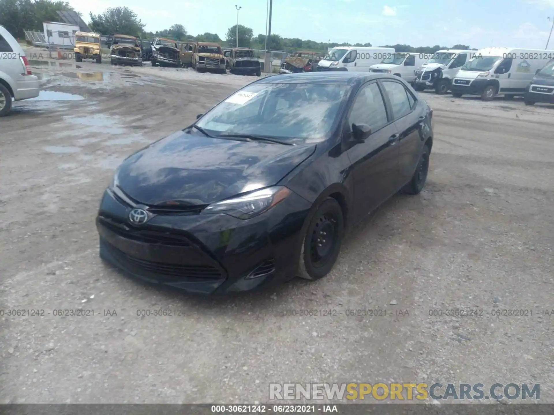 2 Photograph of a damaged car 2T1BURHE3KC137248 TOYOTA COROLLA 2019