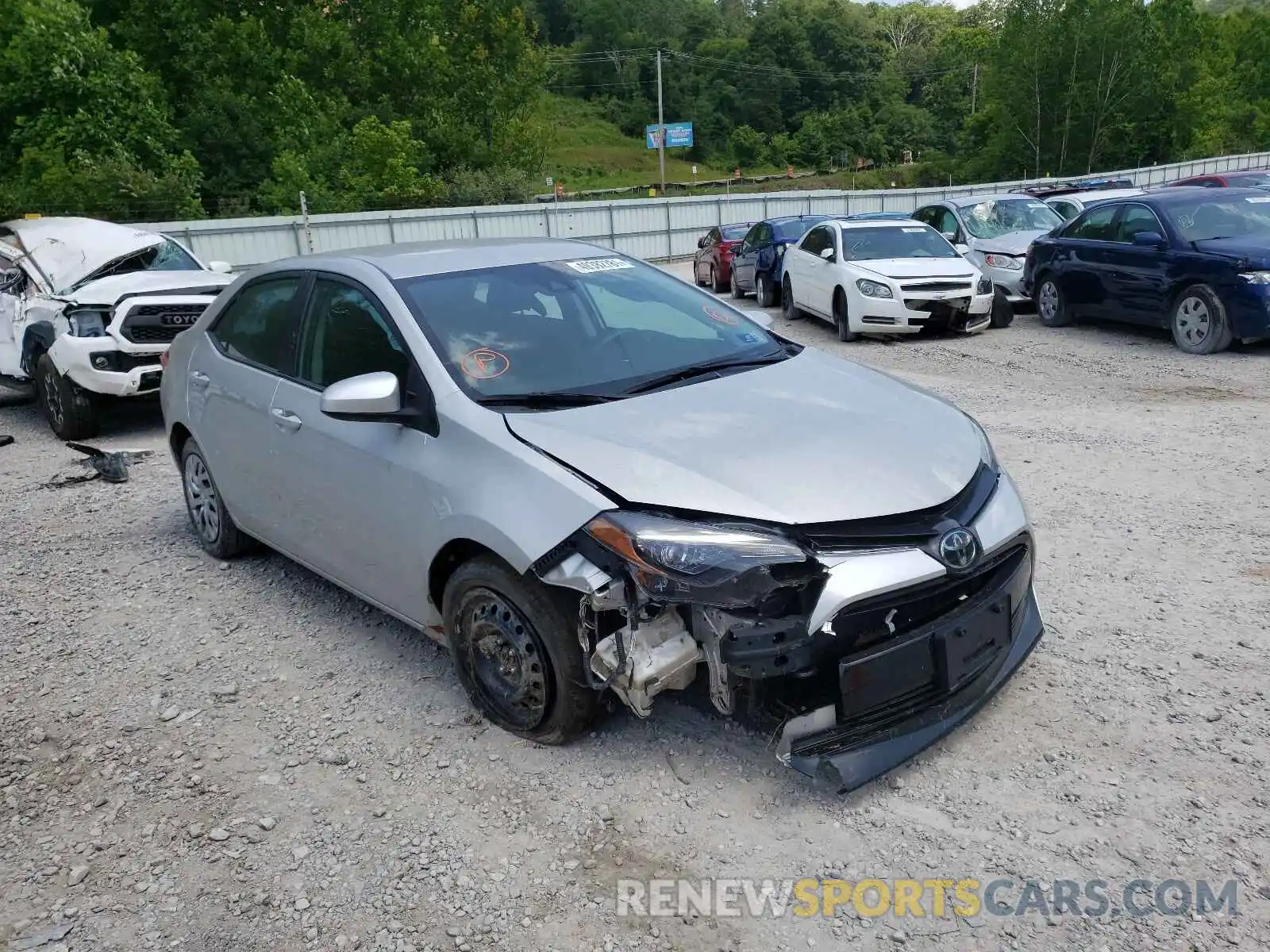 1 Photograph of a damaged car 2T1BURHE3KC139484 TOYOTA COROLLA 2019