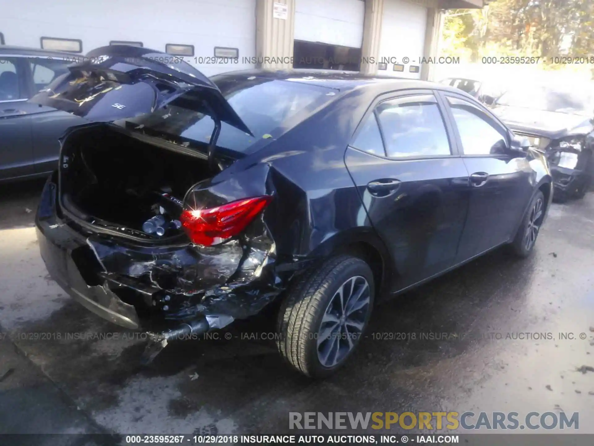 4 Photograph of a damaged car 2T1BURHE3KC140456 TOYOTA COROLLA 2019