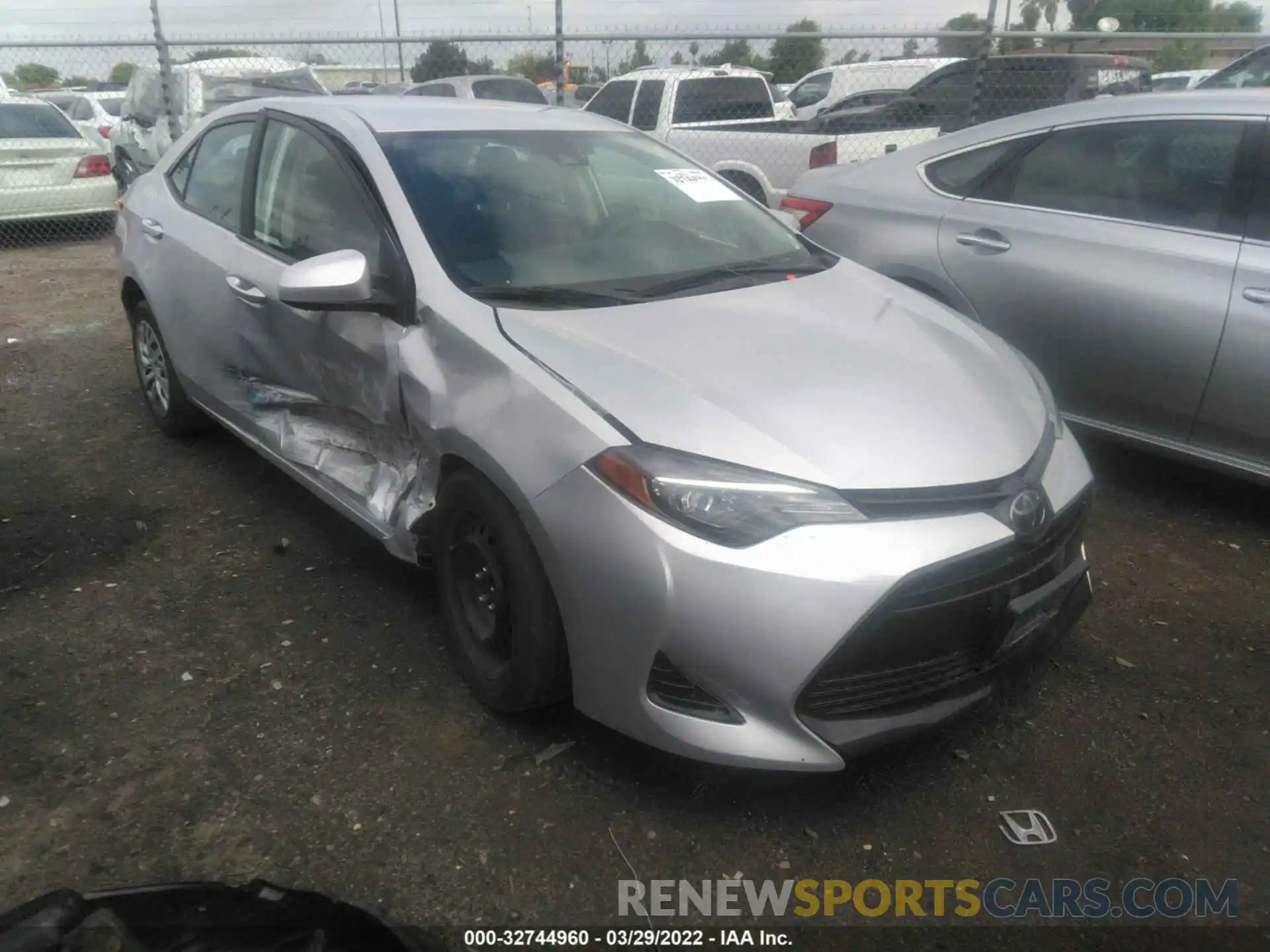 1 Photograph of a damaged car 2T1BURHE3KC140764 TOYOTA COROLLA 2019